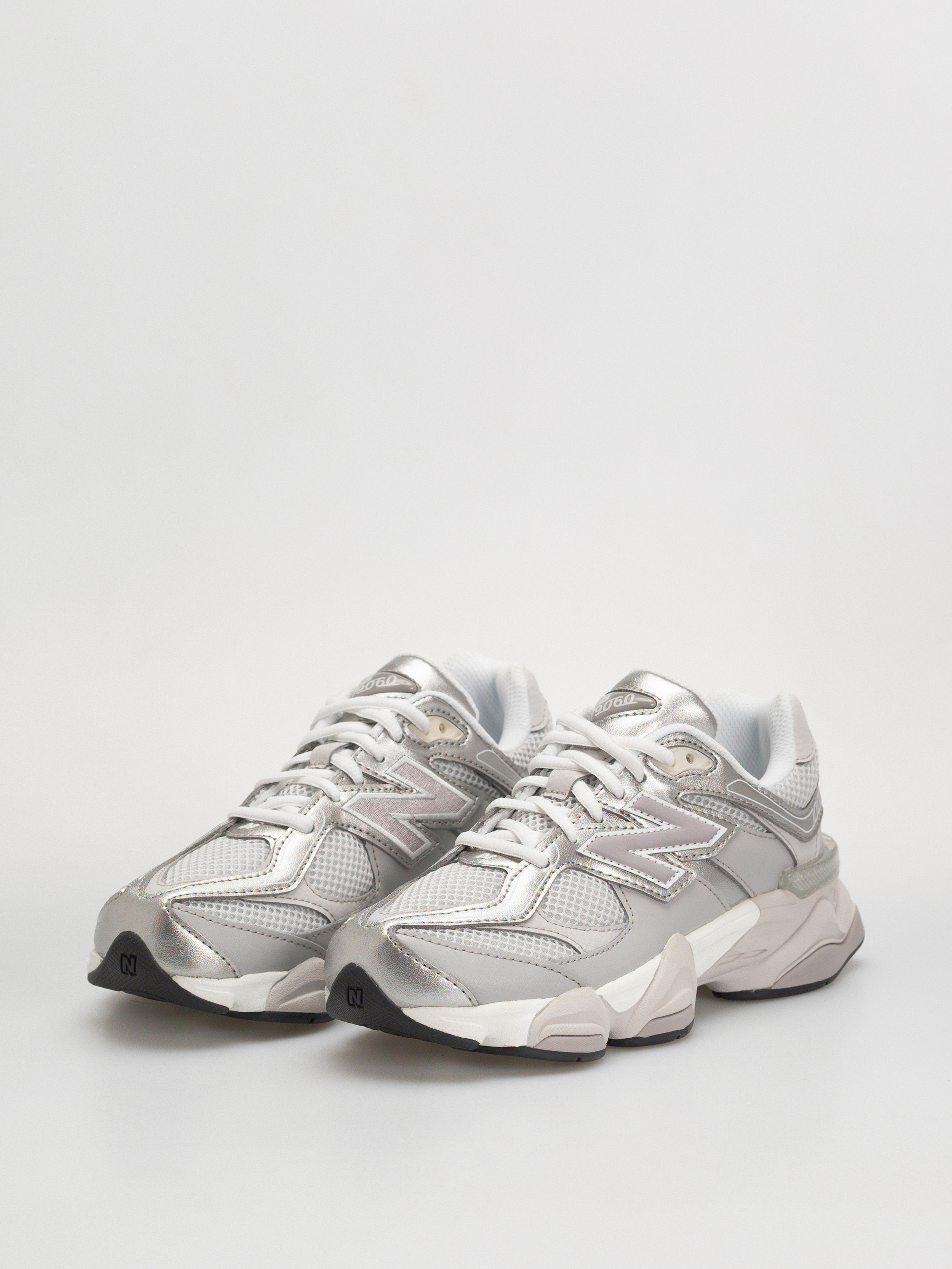 Boty New Balance 9060 JR (raincloud/truffle salt)