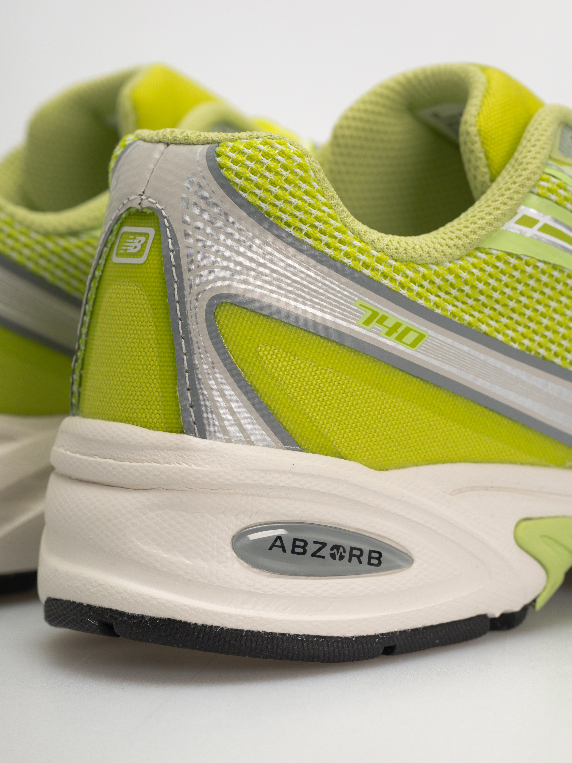 Boty New Balance 740 (timberwolf/afterglow)