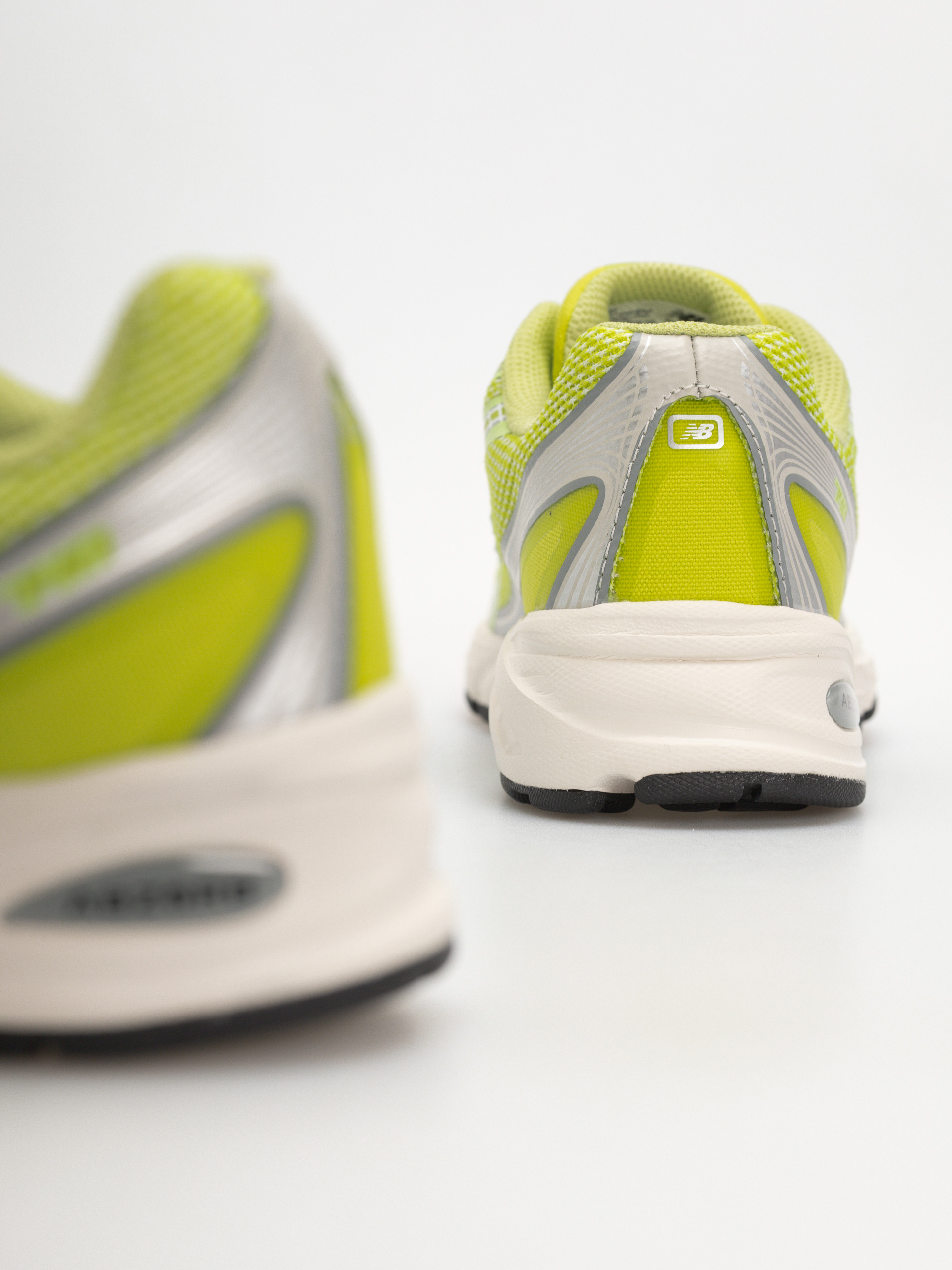 Boty New Balance 740 (timberwolf/afterglow)