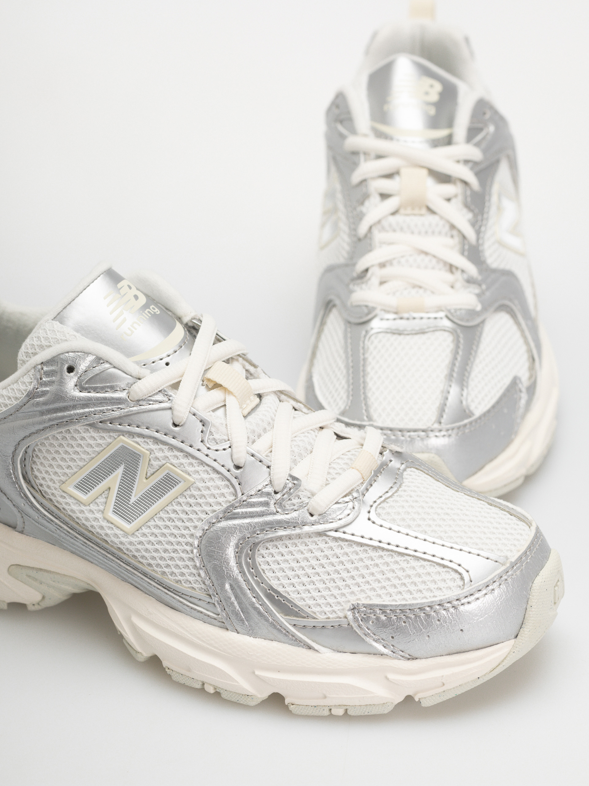 Boty New Balance 530 (silver metallic/reflection)