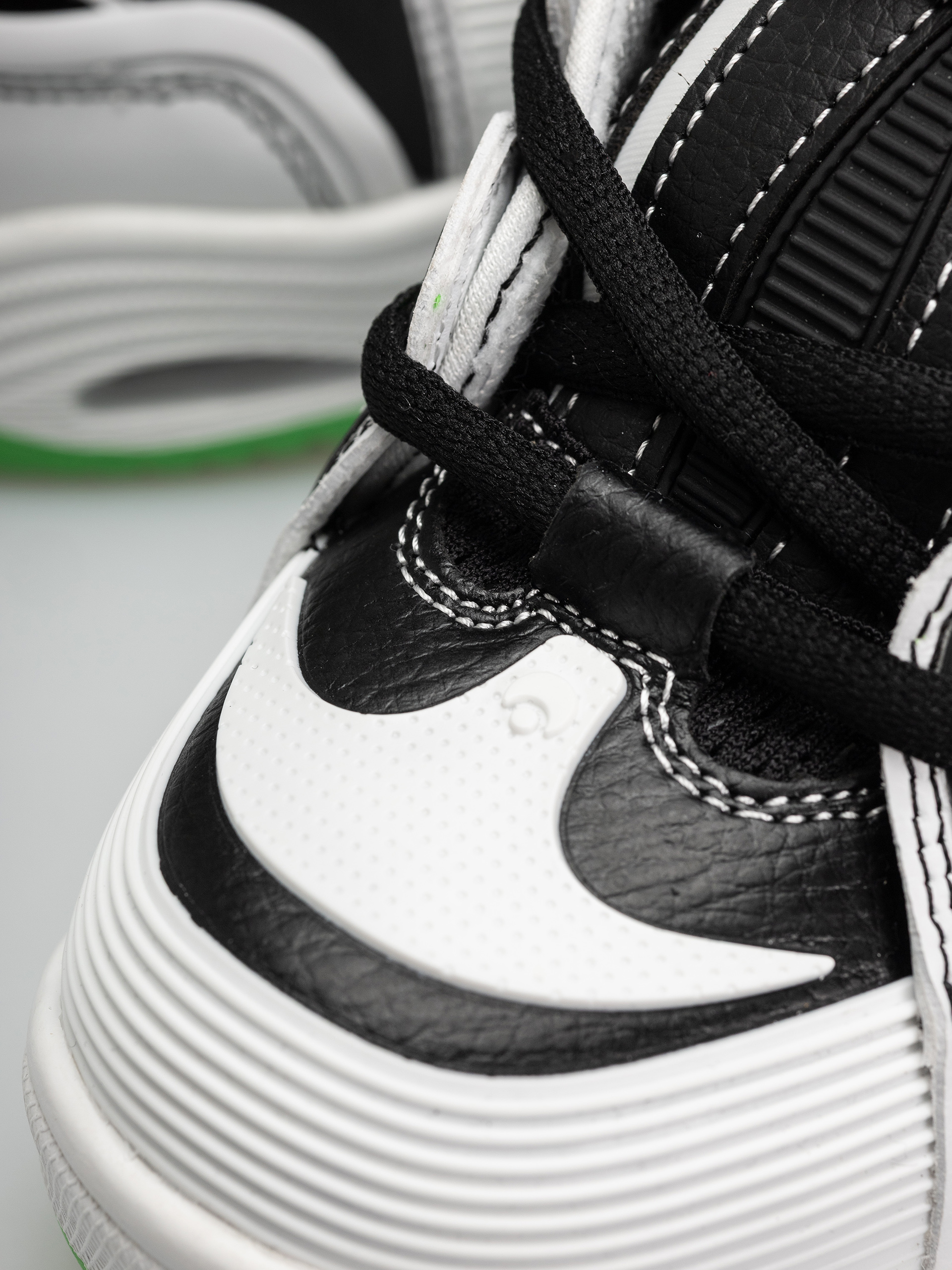 Boty Osiris D3 2001 (white/black/green)