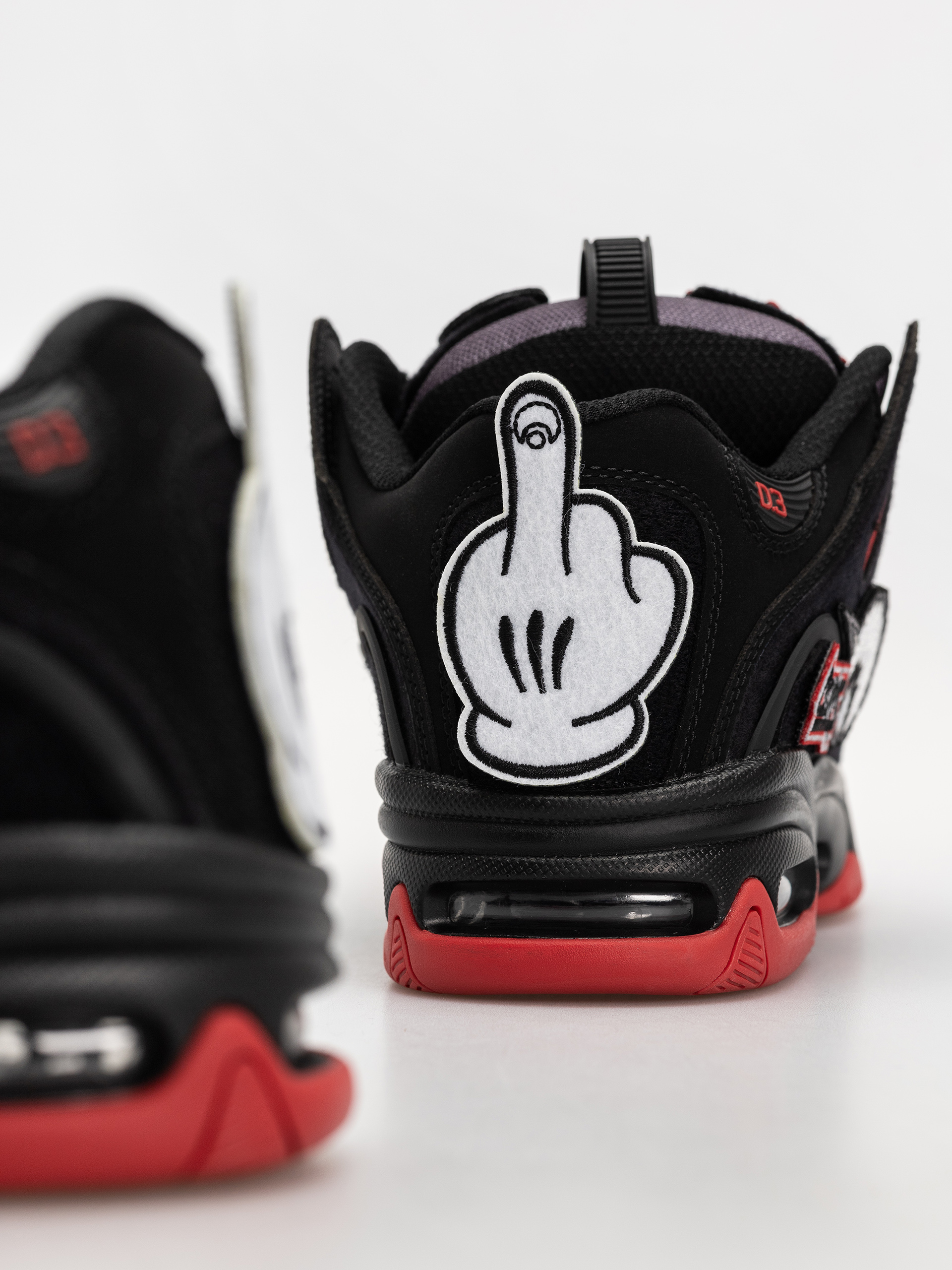 Boty Osiris D3 2001 (black/red/velcro)