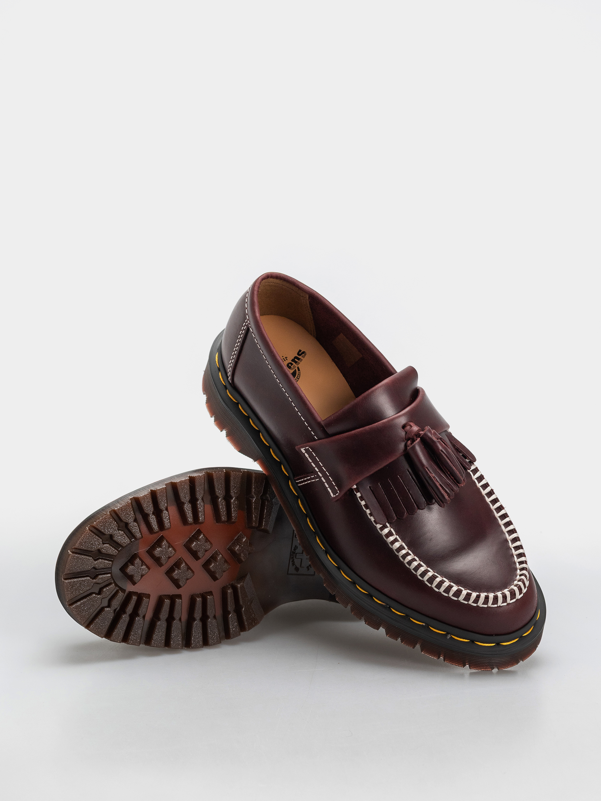 Boty Dr. Martens Adrian Ben Tassel Loafer (cherry red orleans)
