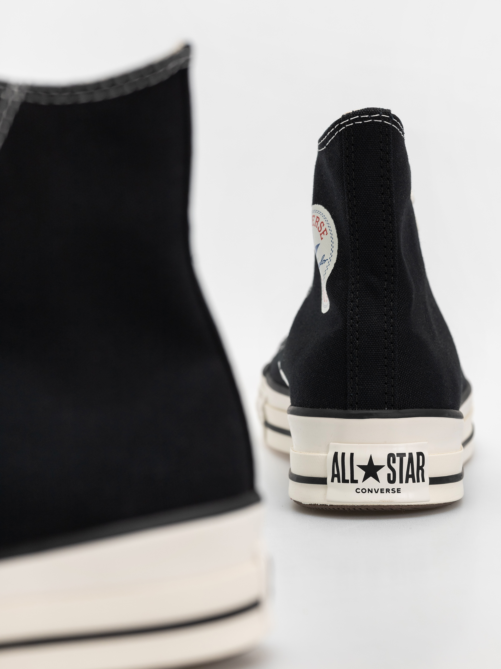 Tenisky Converse Chuck Taylor Throwback Hi (black/vintage white)