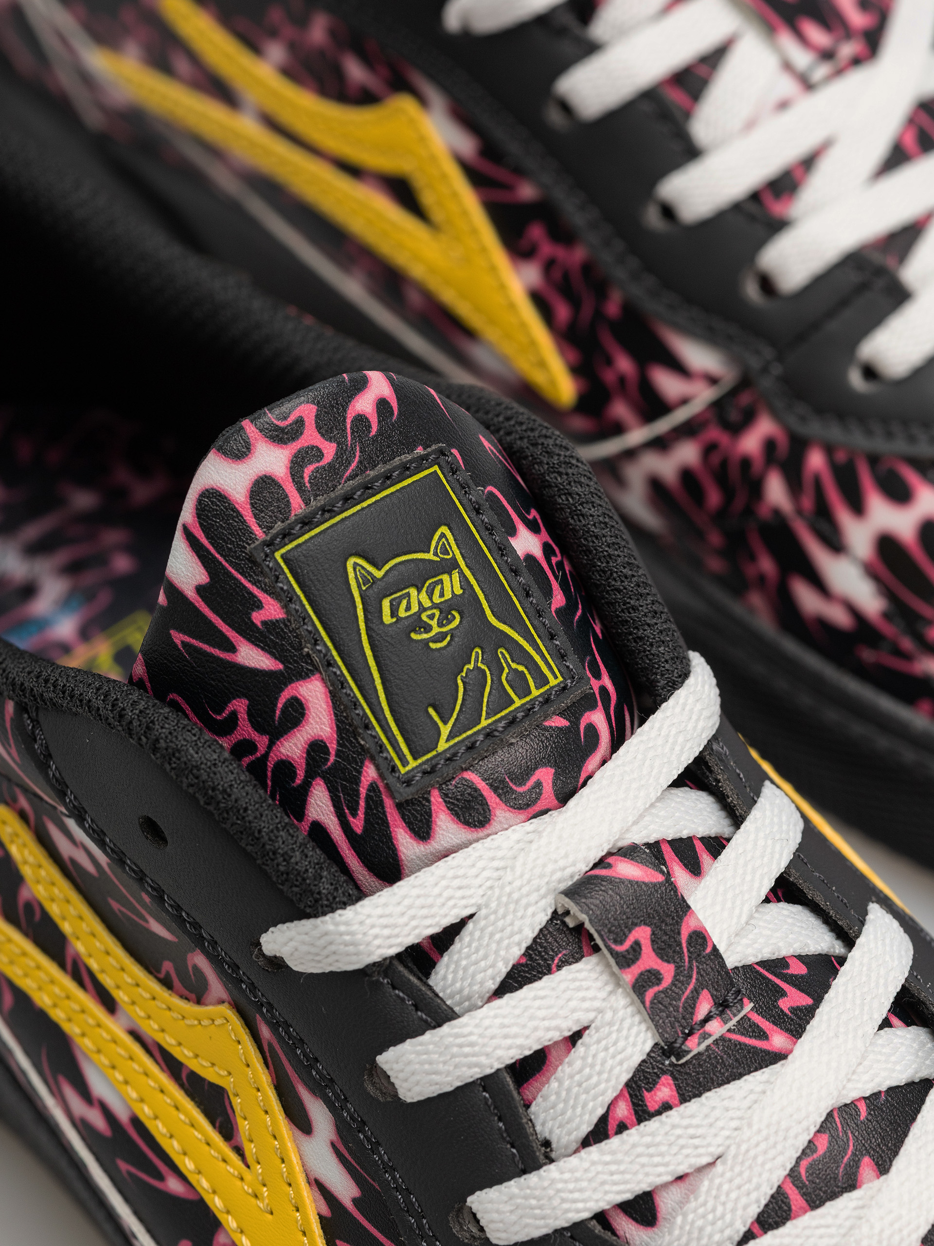 Boty Lakai Cambridge Lakai X Rip'N'Dip (pink flame)