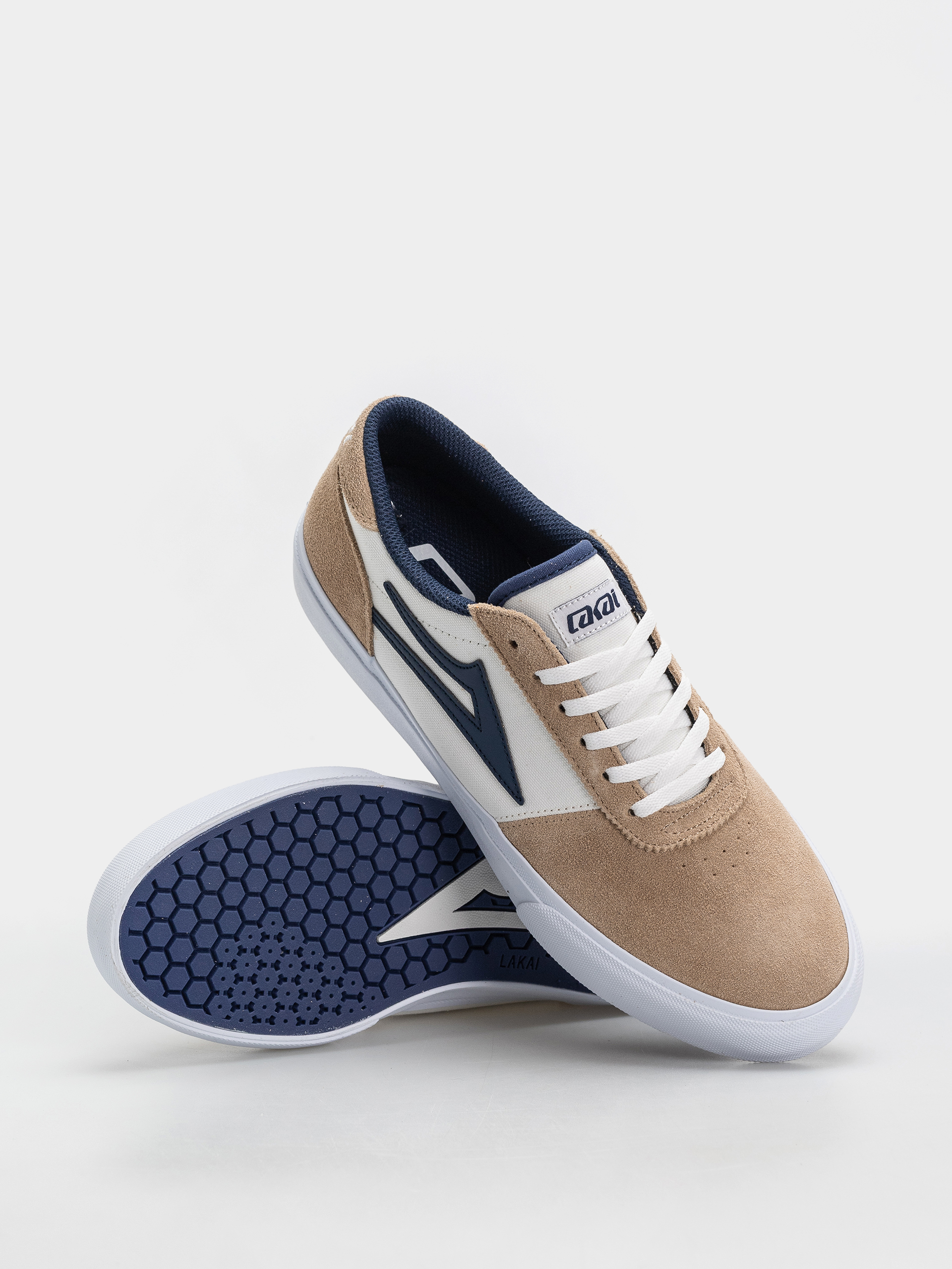 Boty Lakai Manchester (white/tan/navy)