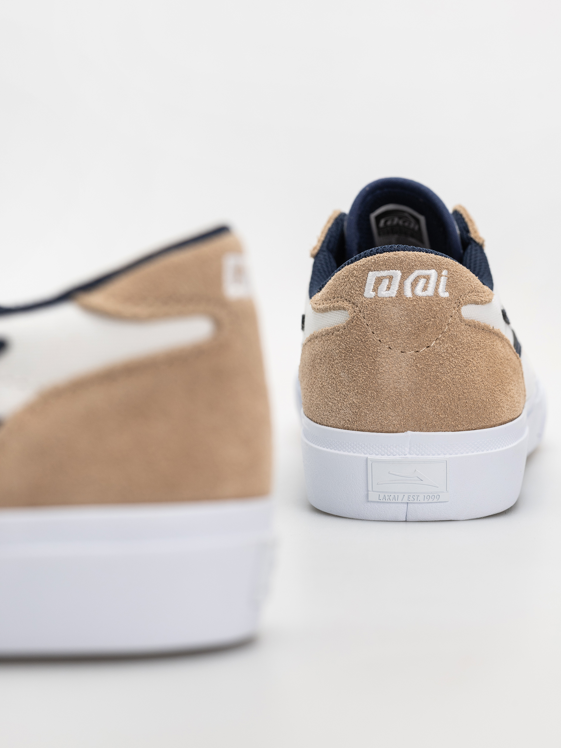 Boty Lakai Manchester (white/tan/navy)