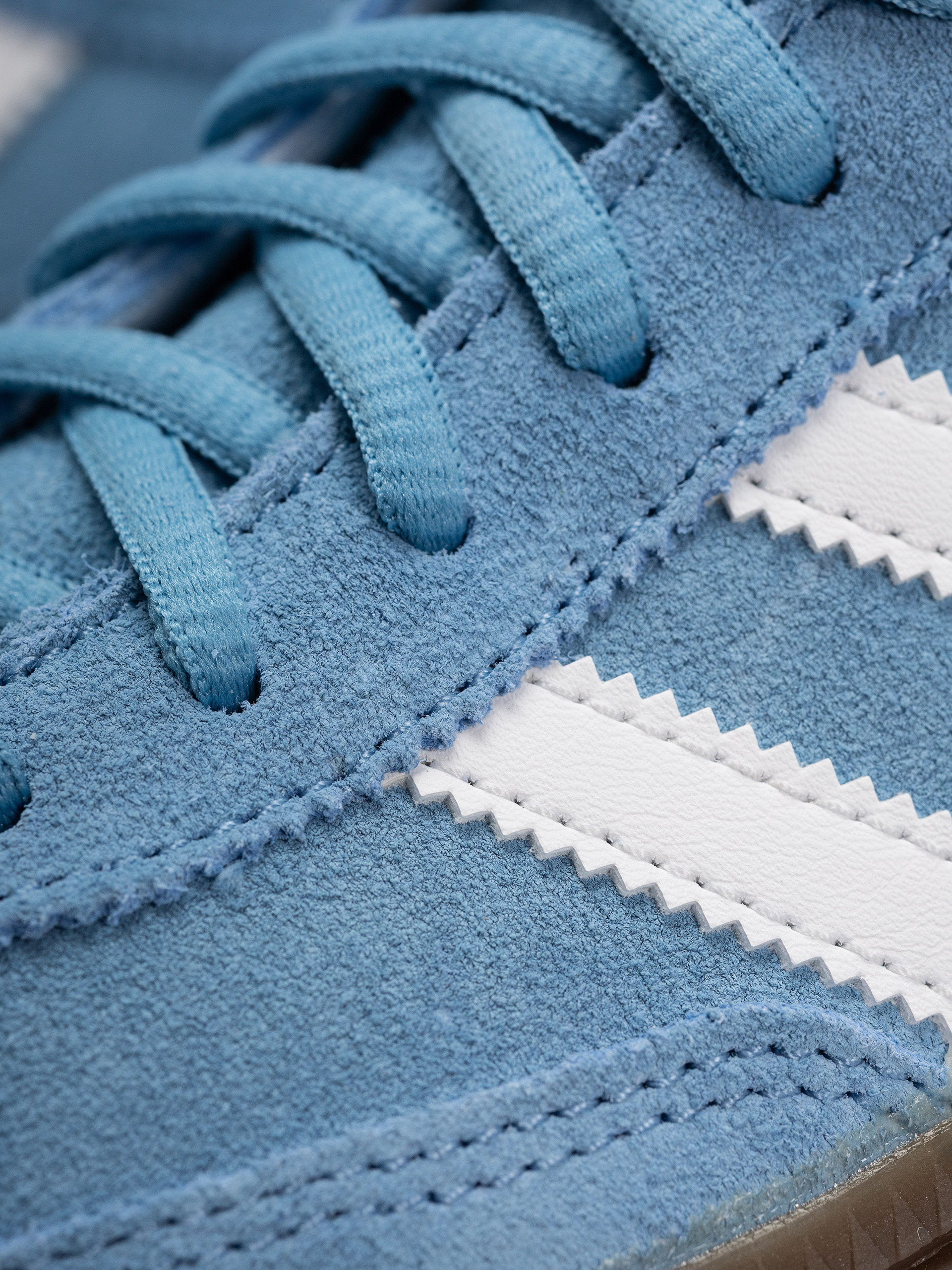 Boty adidas Handball Spezial (light blue/cloud white/gum5)
