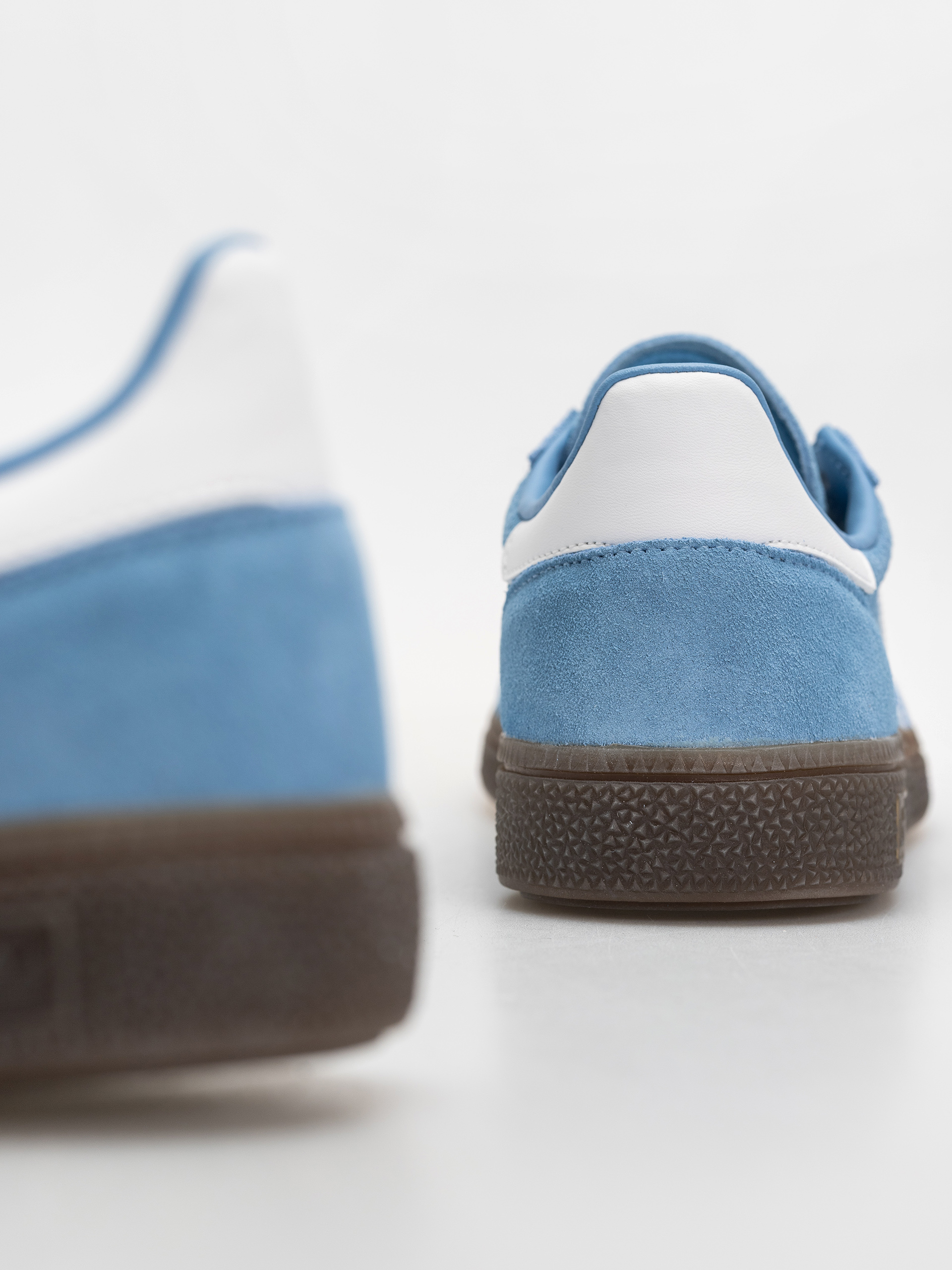 Boty adidas Handball Spezial (light blue/cloud white/gum5)