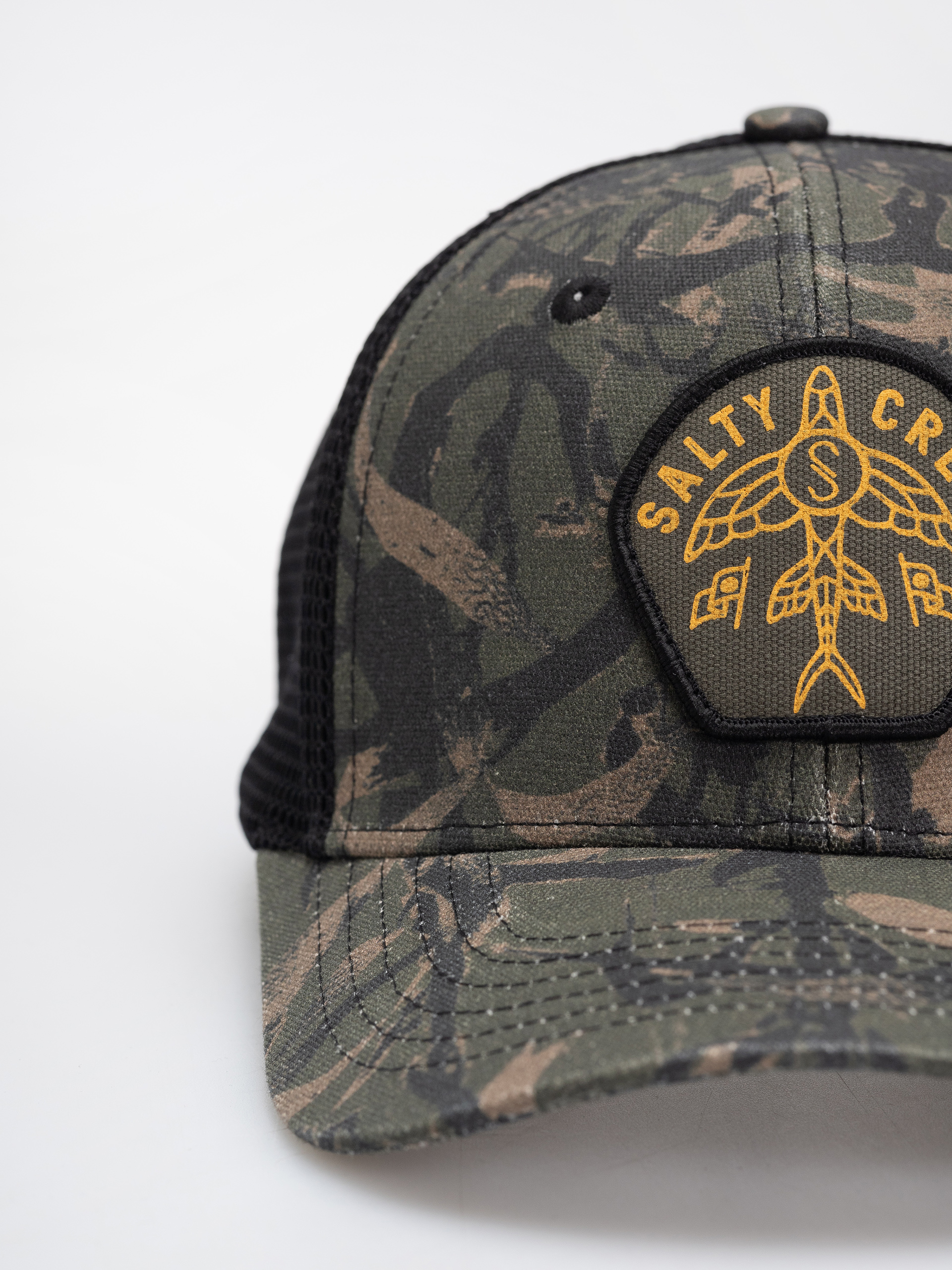 Kšiltovka  Salty Crew Flyer Ops Trucker (camo)