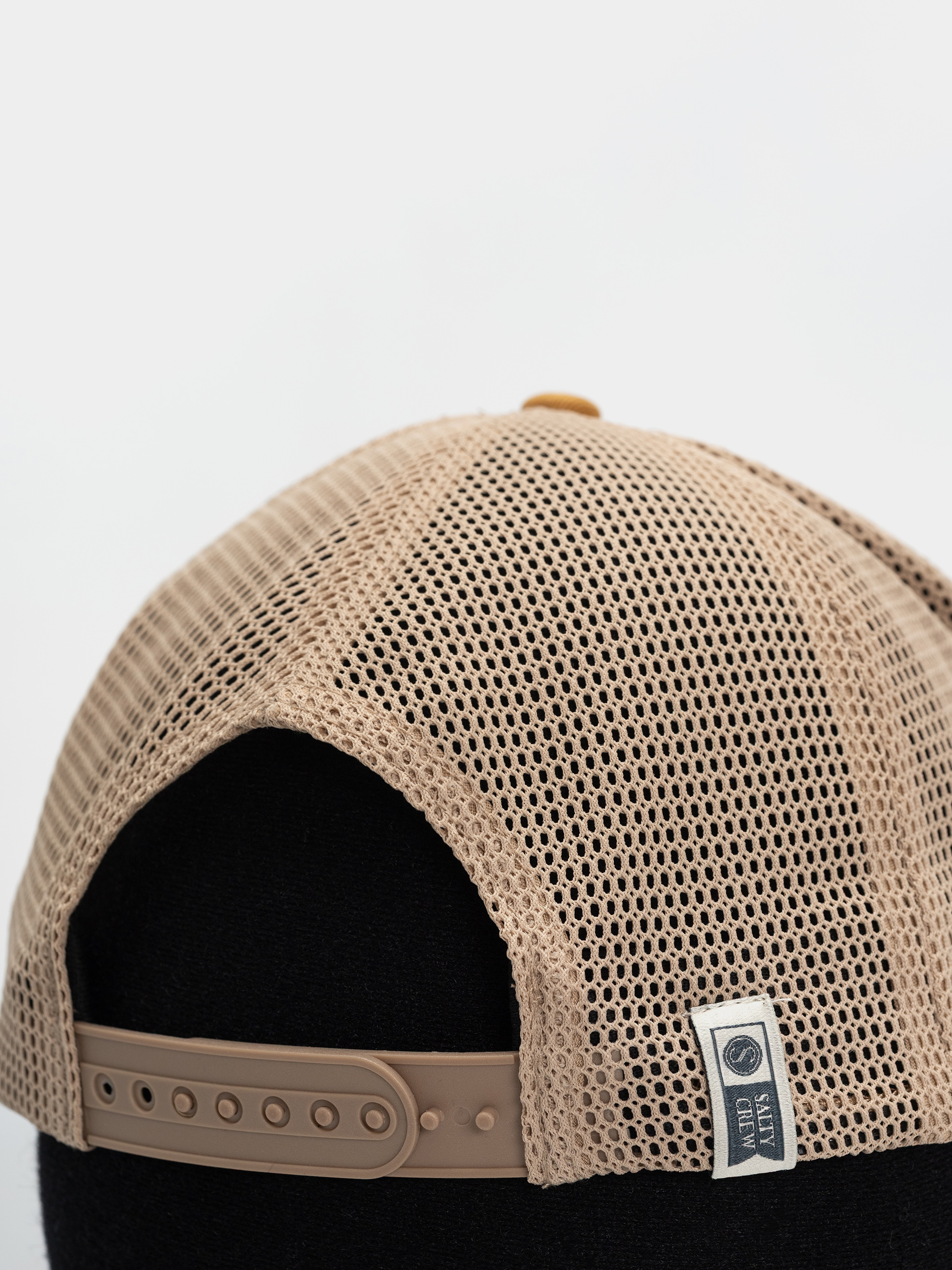 Kšiltovka  Salty Crew Global Trucker (bone brown)