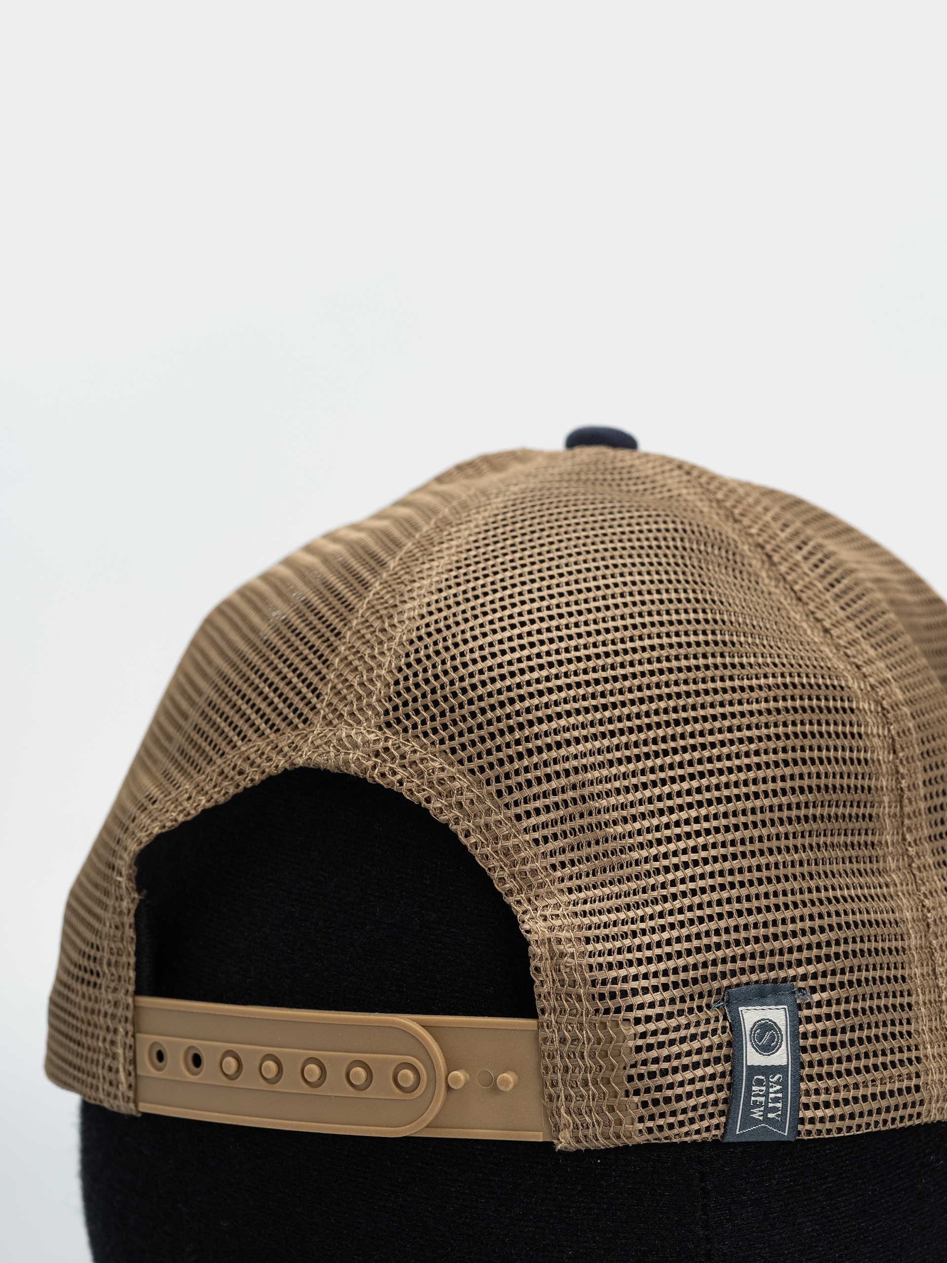 Kšiltovka  Salty Crew Mahi Surface Trucker (navy/gold)
