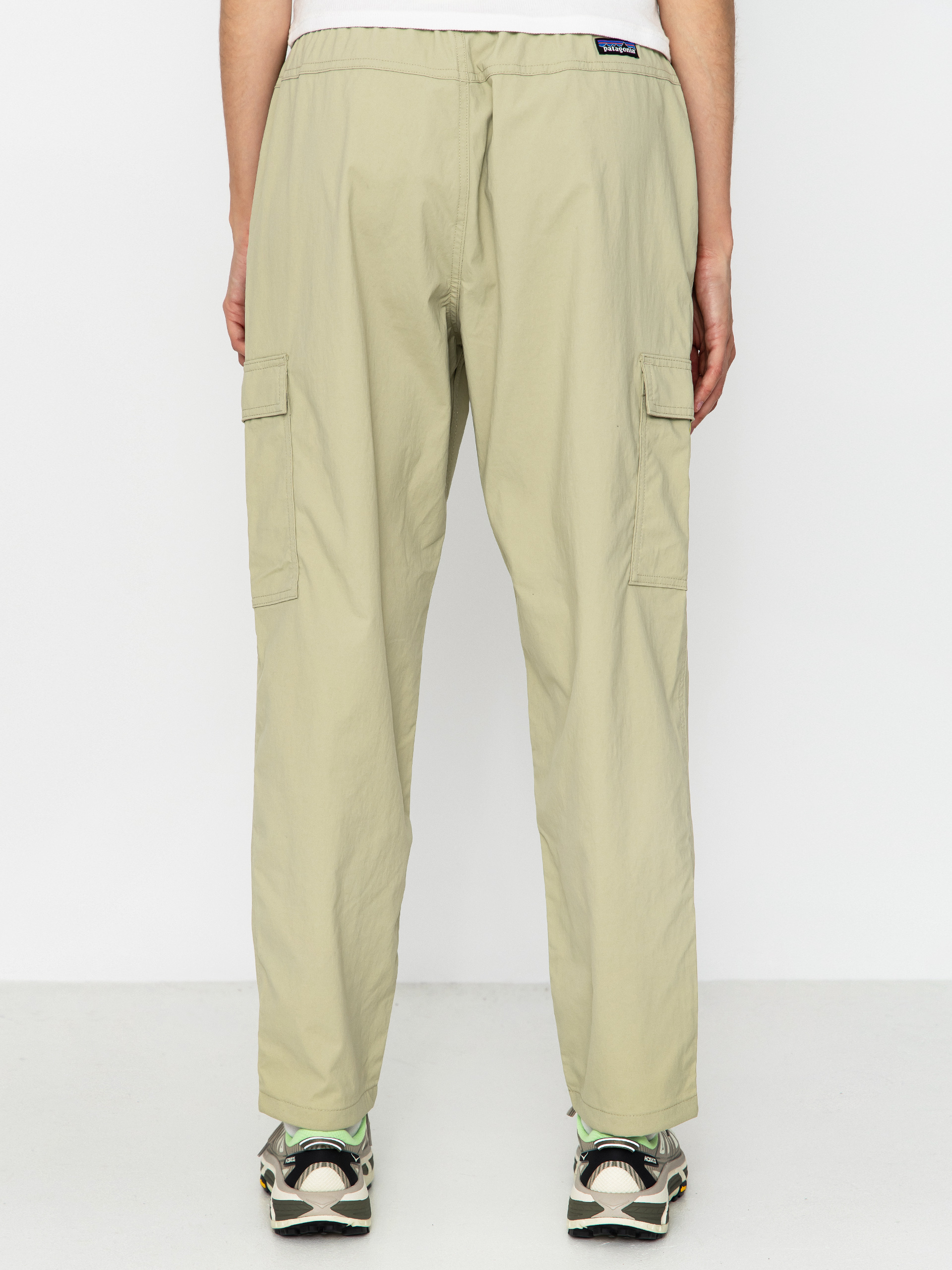 Kalhoty Patagonia Outdoor Everyday Cargo Wmn (weathered stone)
