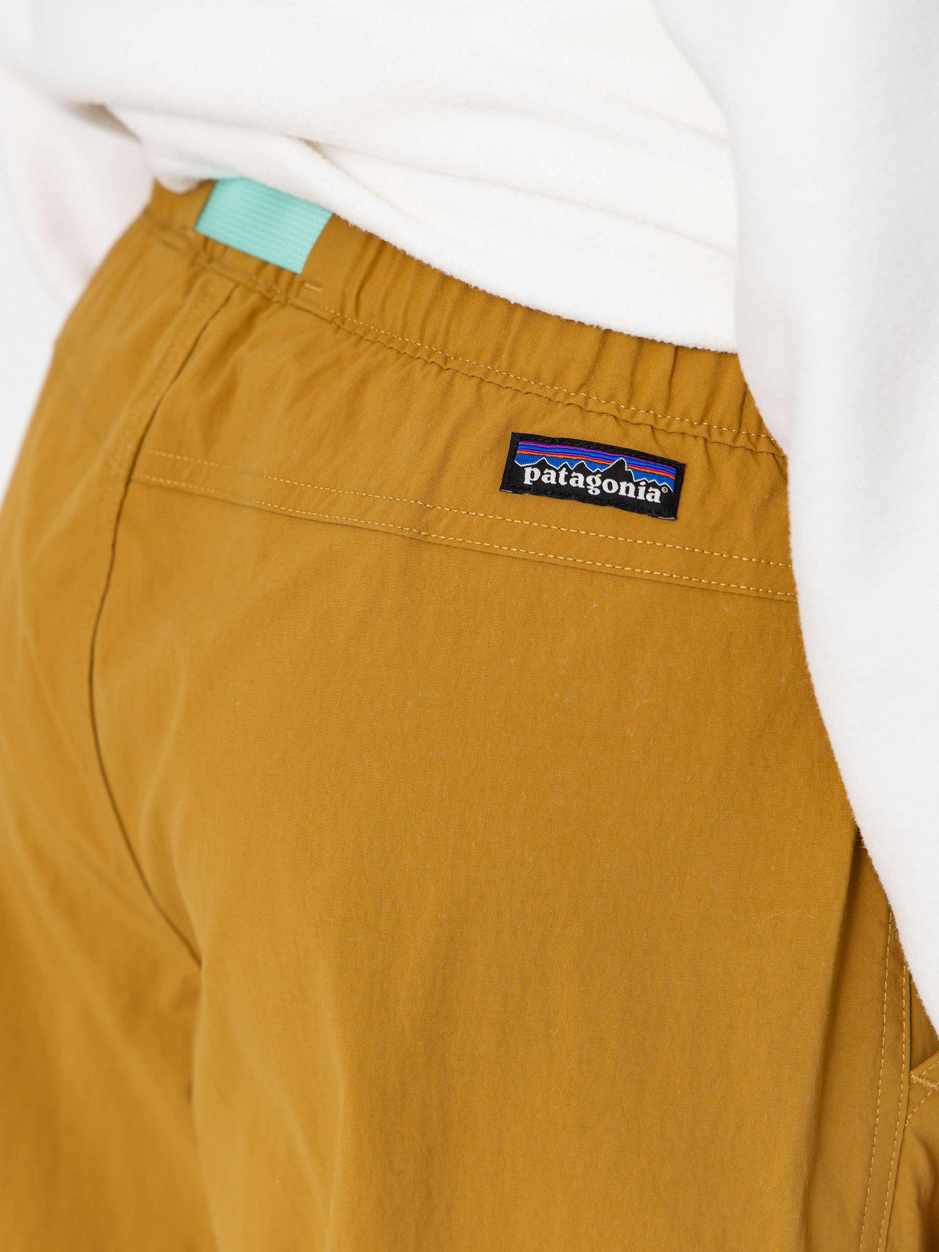 Kalhoty Patagonia Outdoor Everyday Cargo Wmn (bobcat brown)