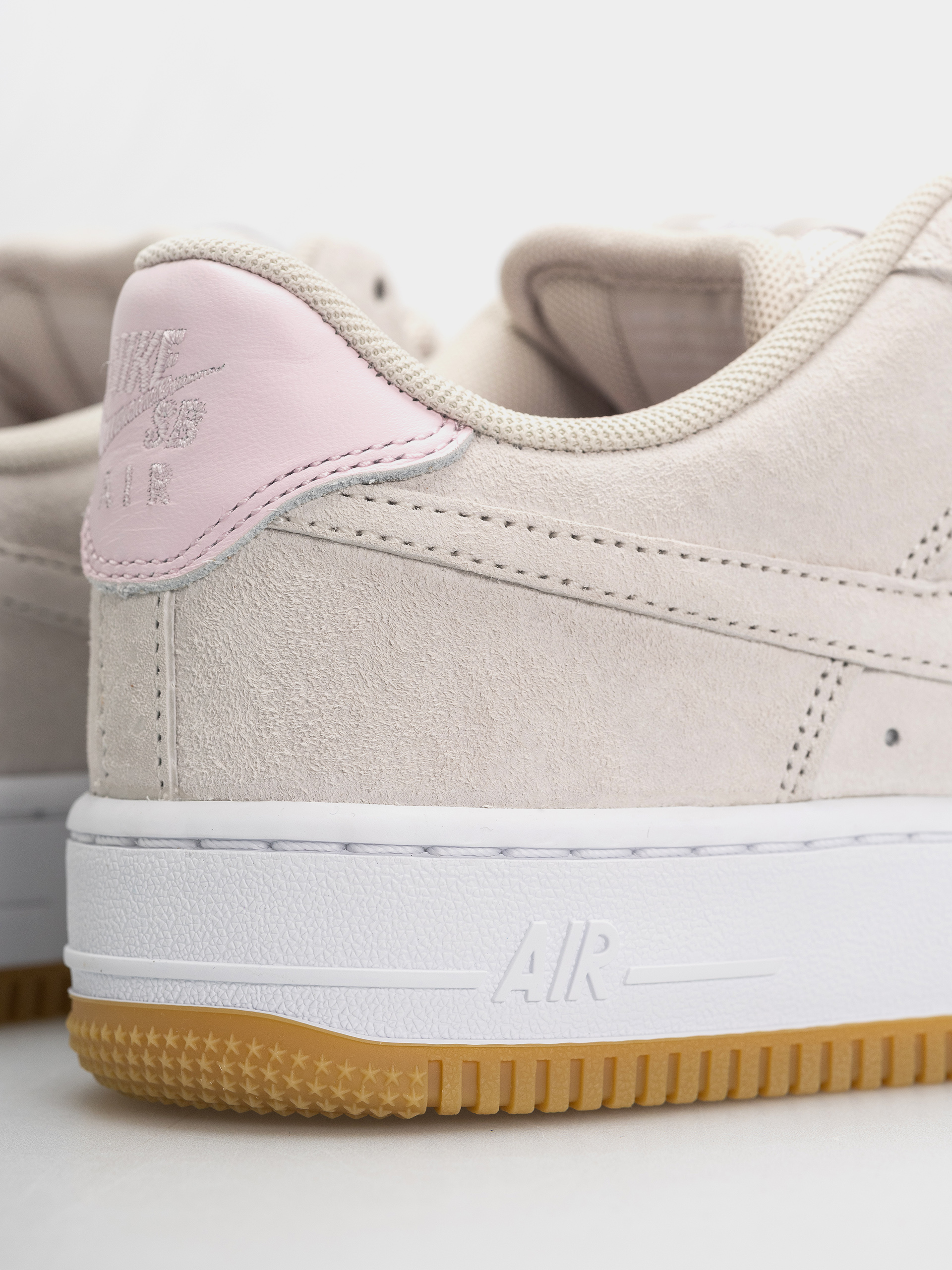 Boty Nike SB Air Force 1 (lt orewood brn/lt orewood brn/white)