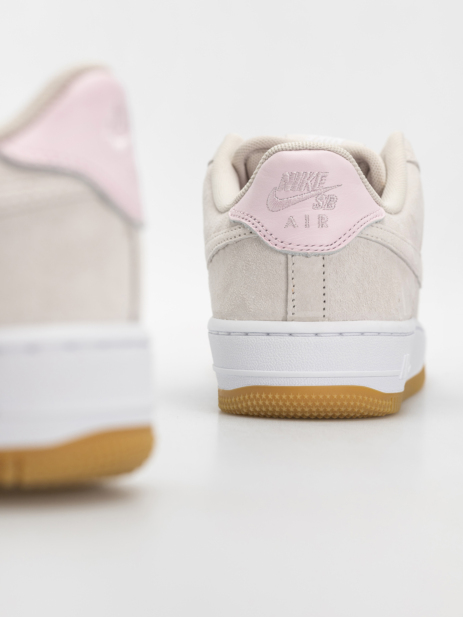 Boty Nike SB Air Force 1 (lt orewood brn/lt orewood brn/white)