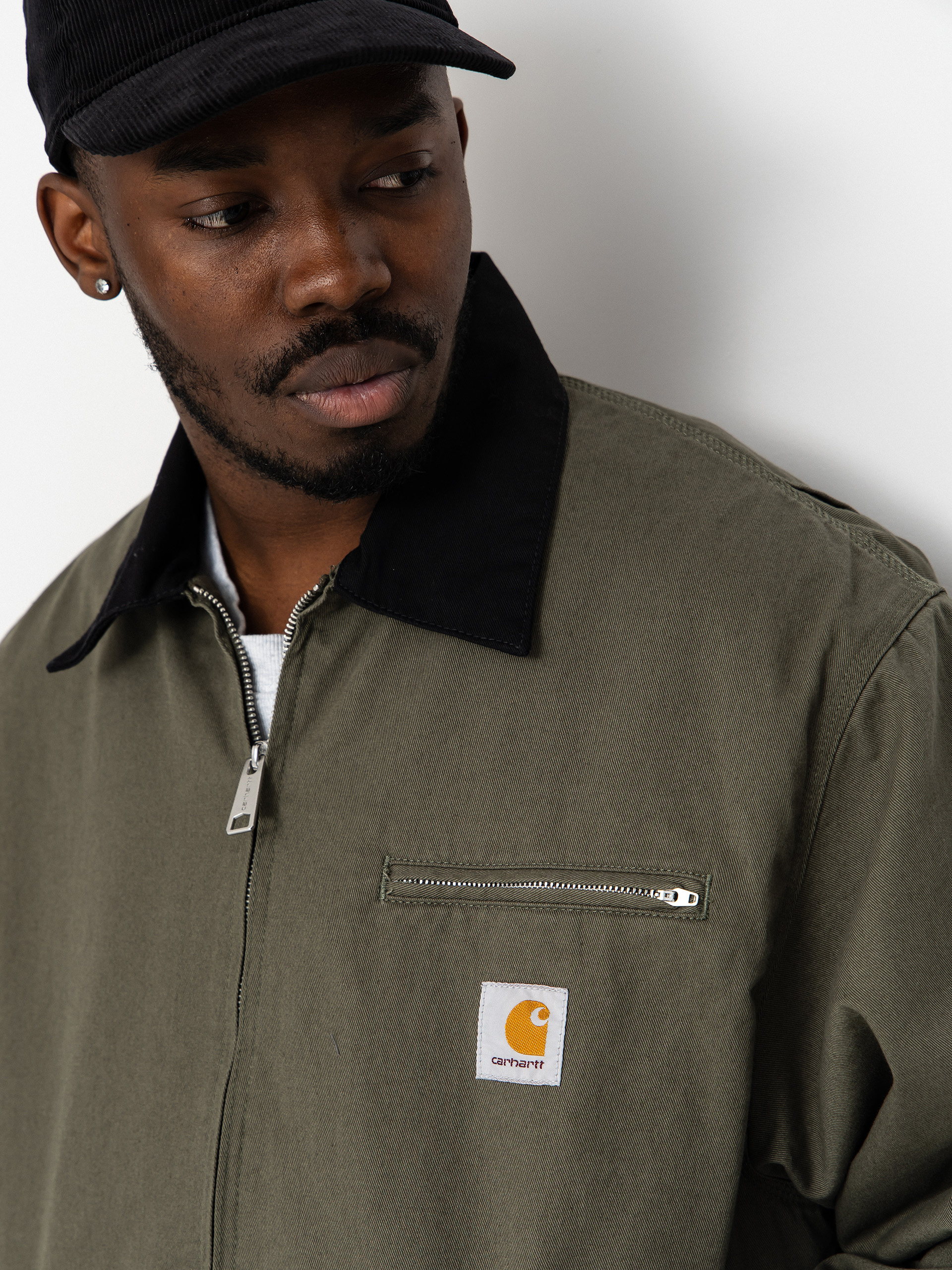 Bunda Carhartt WIP OG Detroit (leaf/black)