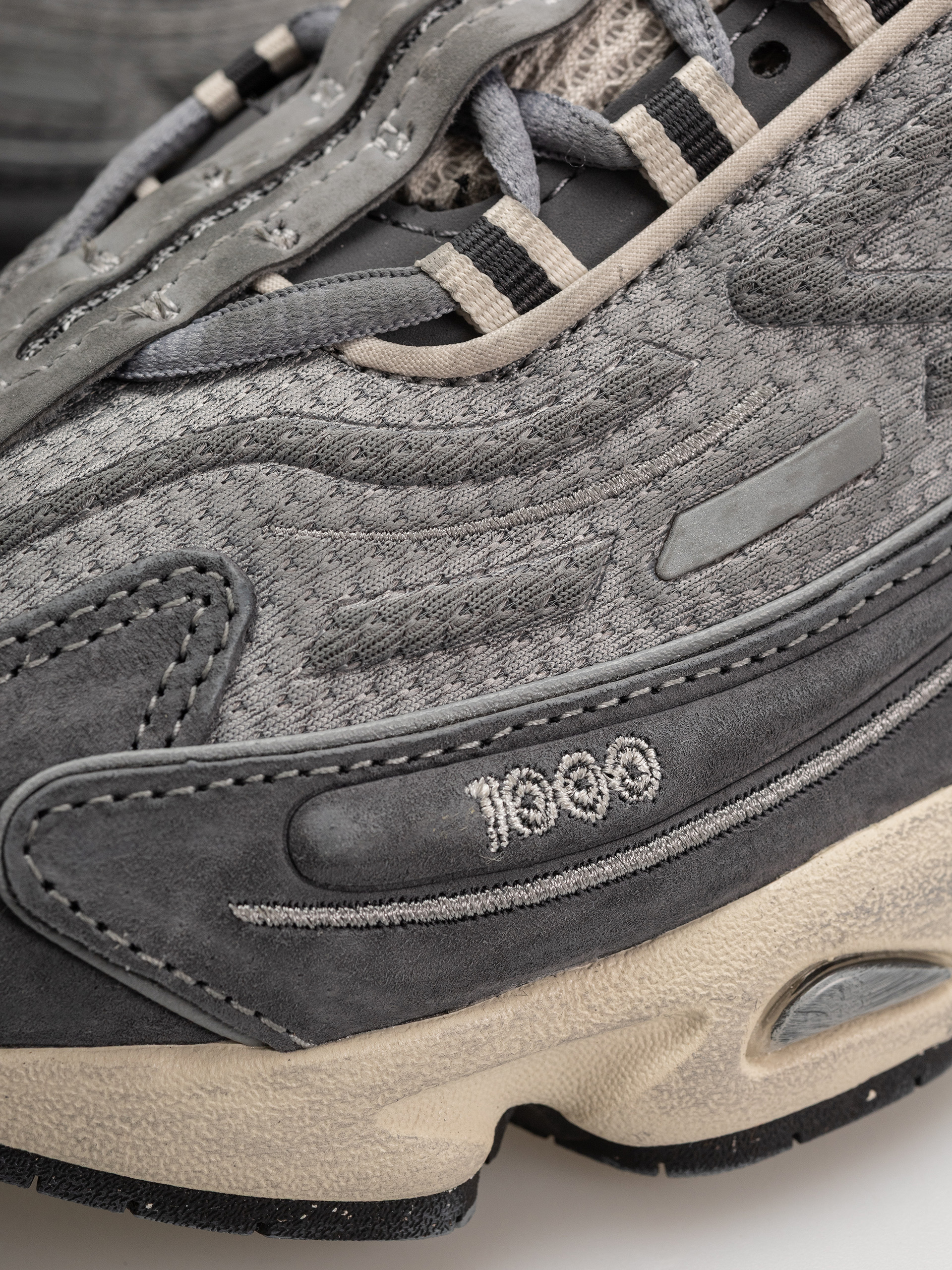 Boty New Balance 1000 (castlerock/slate grey)