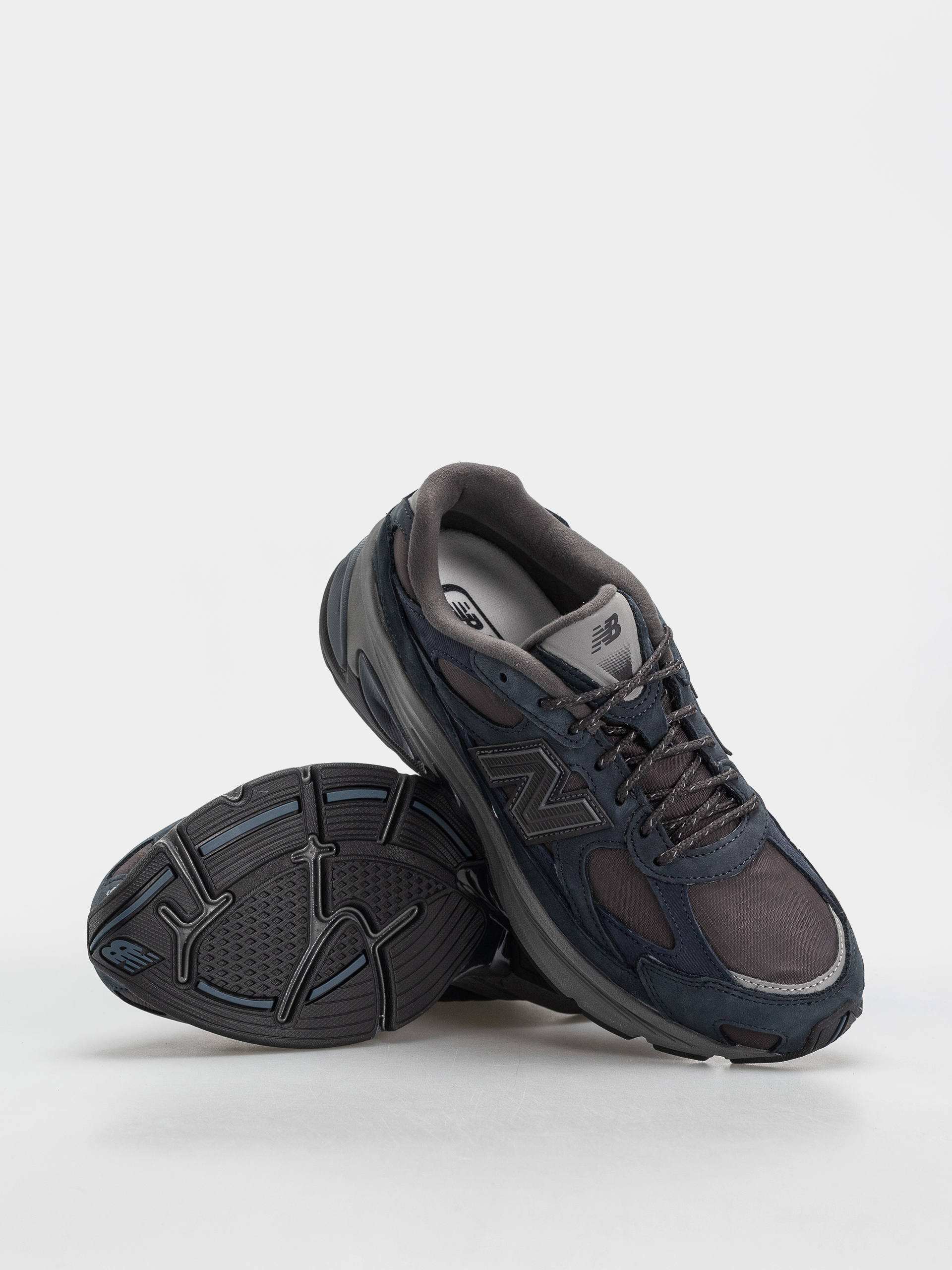 Boty New Balance 2010 (outerspace/faded black/eclipse)