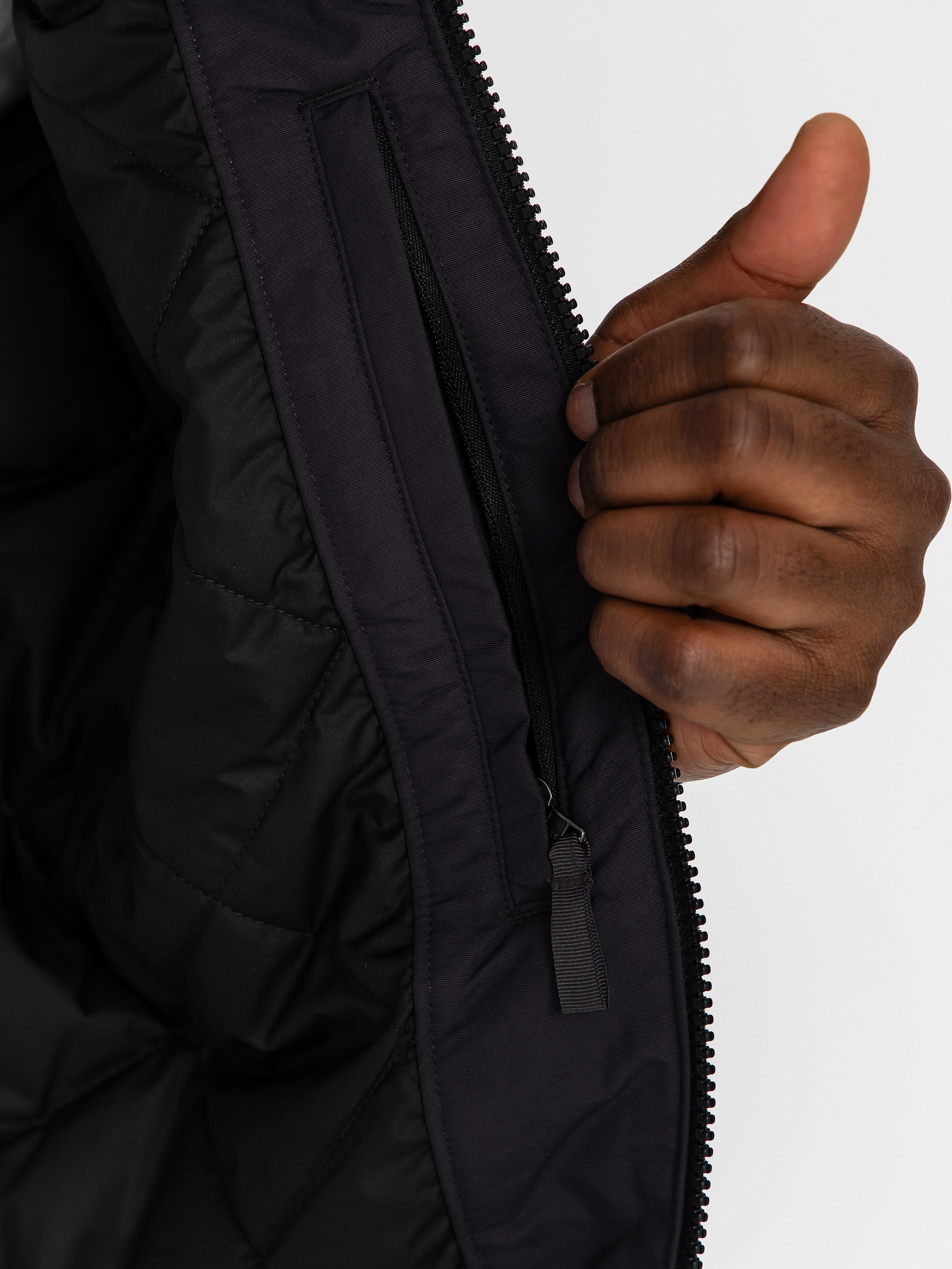 Bunda Patagonia Isthmus Deck (ink black)