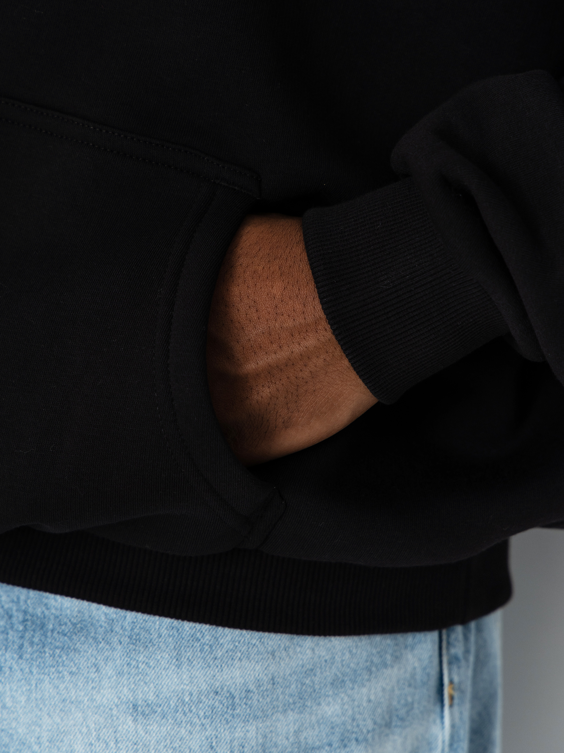 Mikina s kapucí Karl Kani Small Signature Essential HD (black)