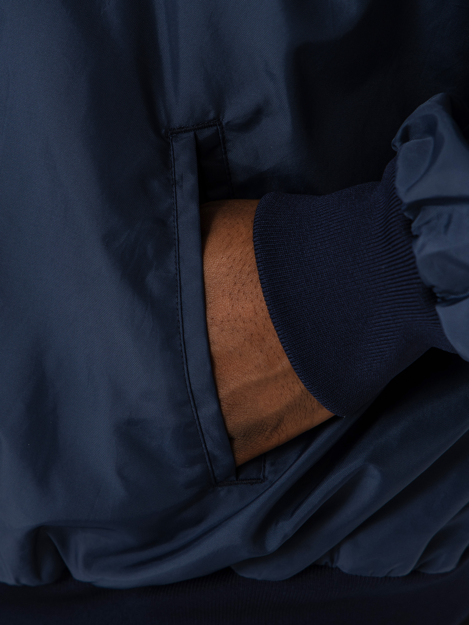 Bunda Deus Ex Machina Horsepower (black iris)