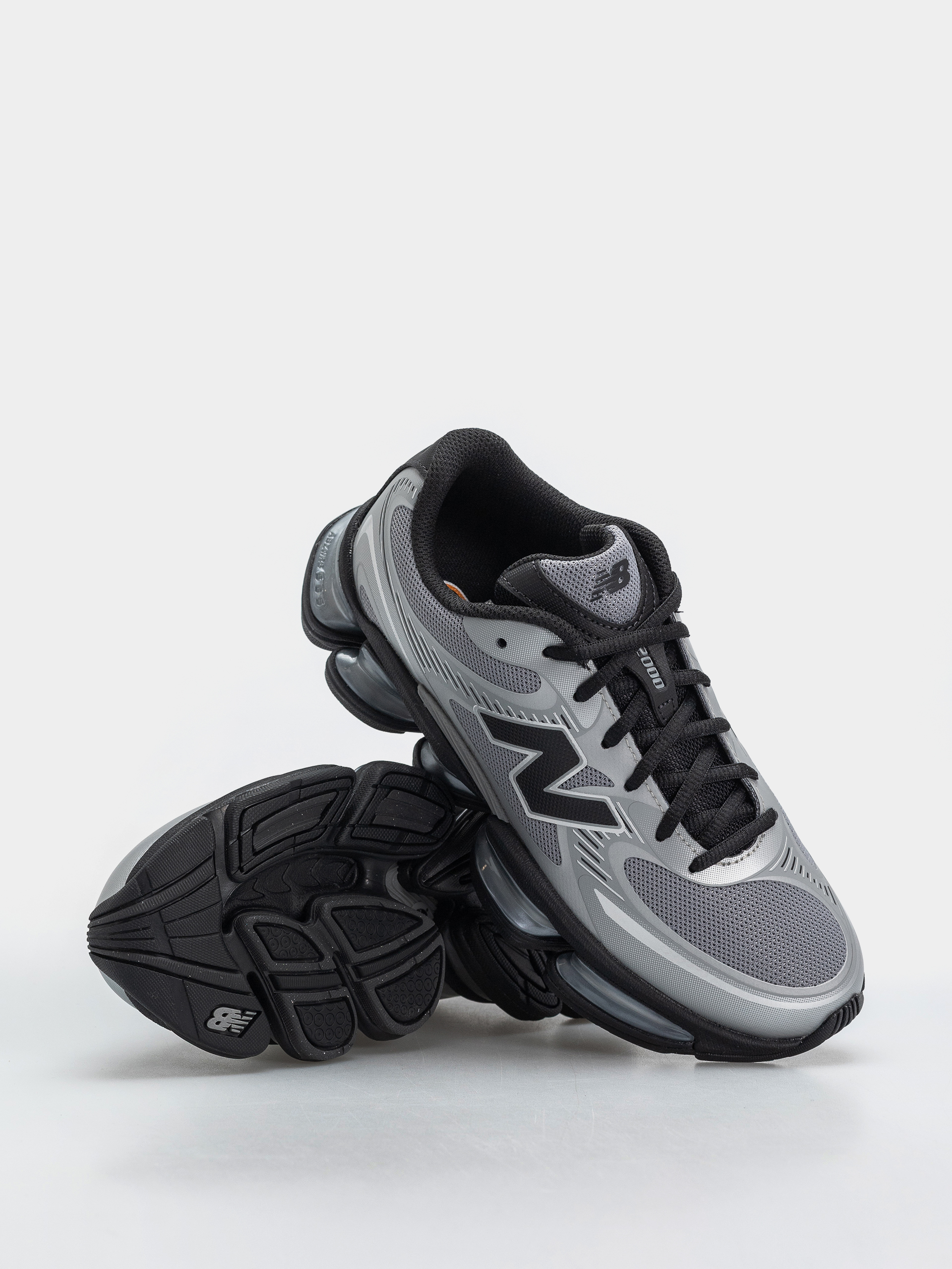 Boty New Balance 2000 (slate grey/silver metallic)