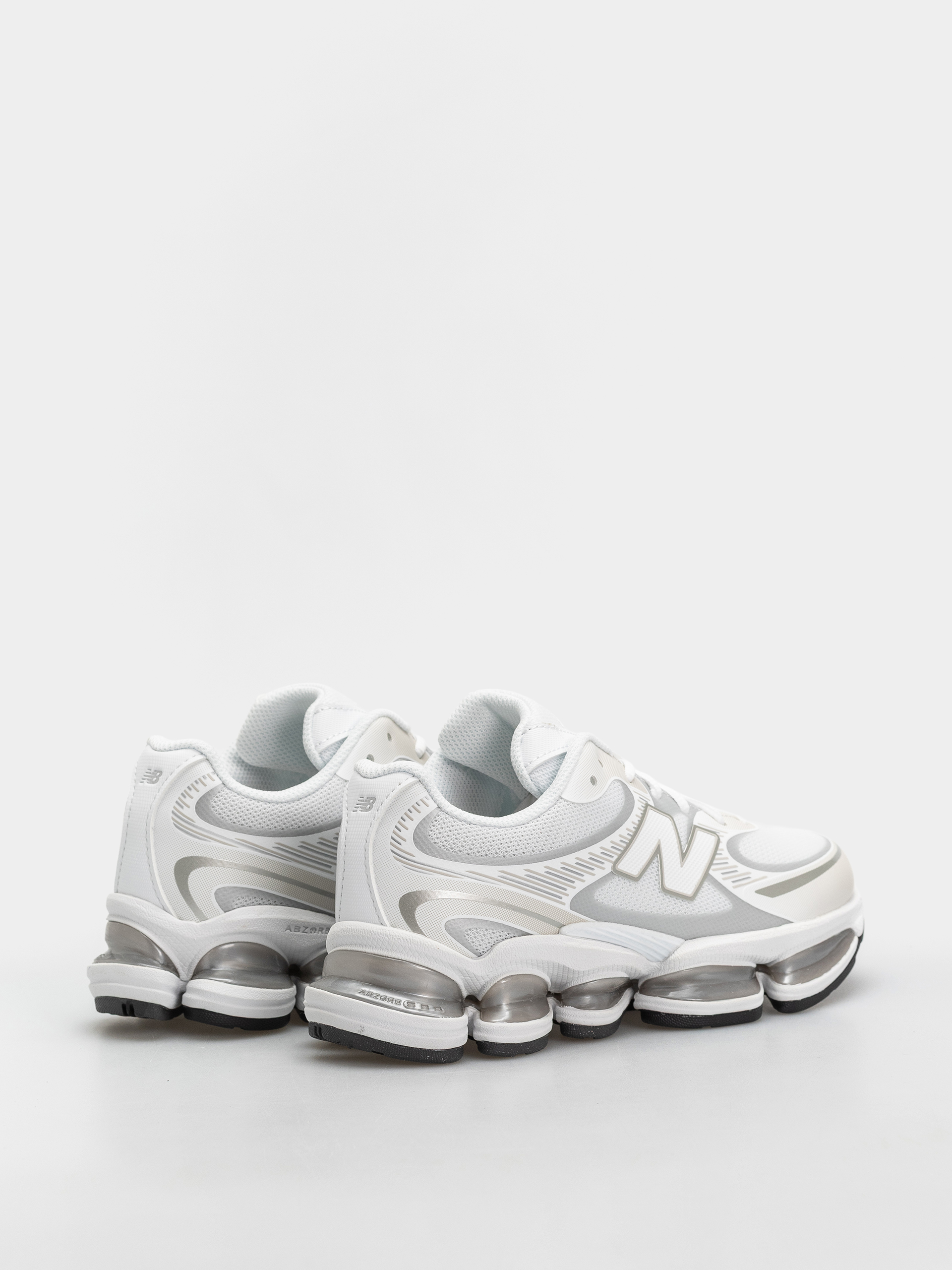 Boty New Balance 2000 (103 white/silver metallic)