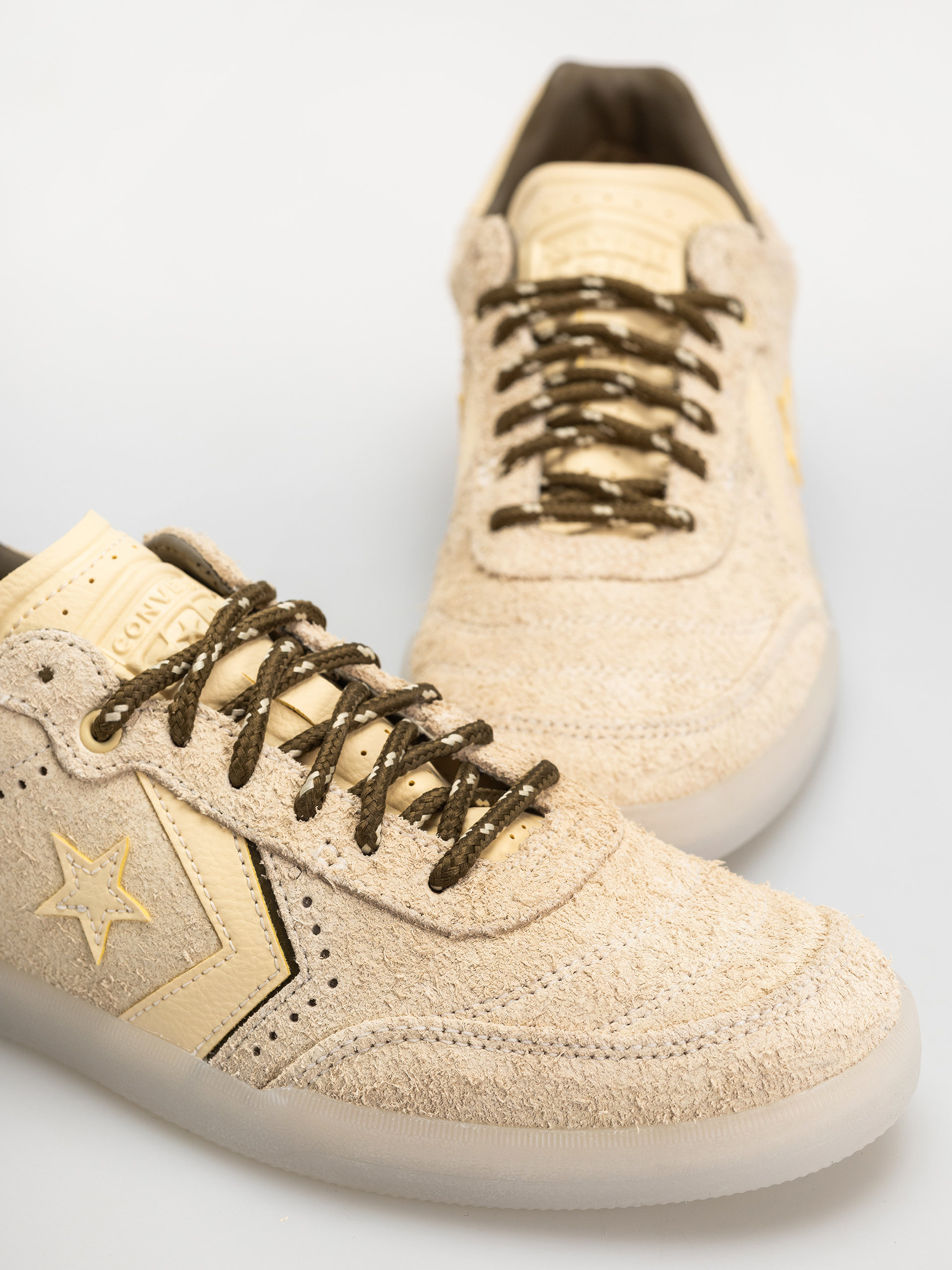Boty Converse Louie Lopez Pro 2  Ox (golden view)