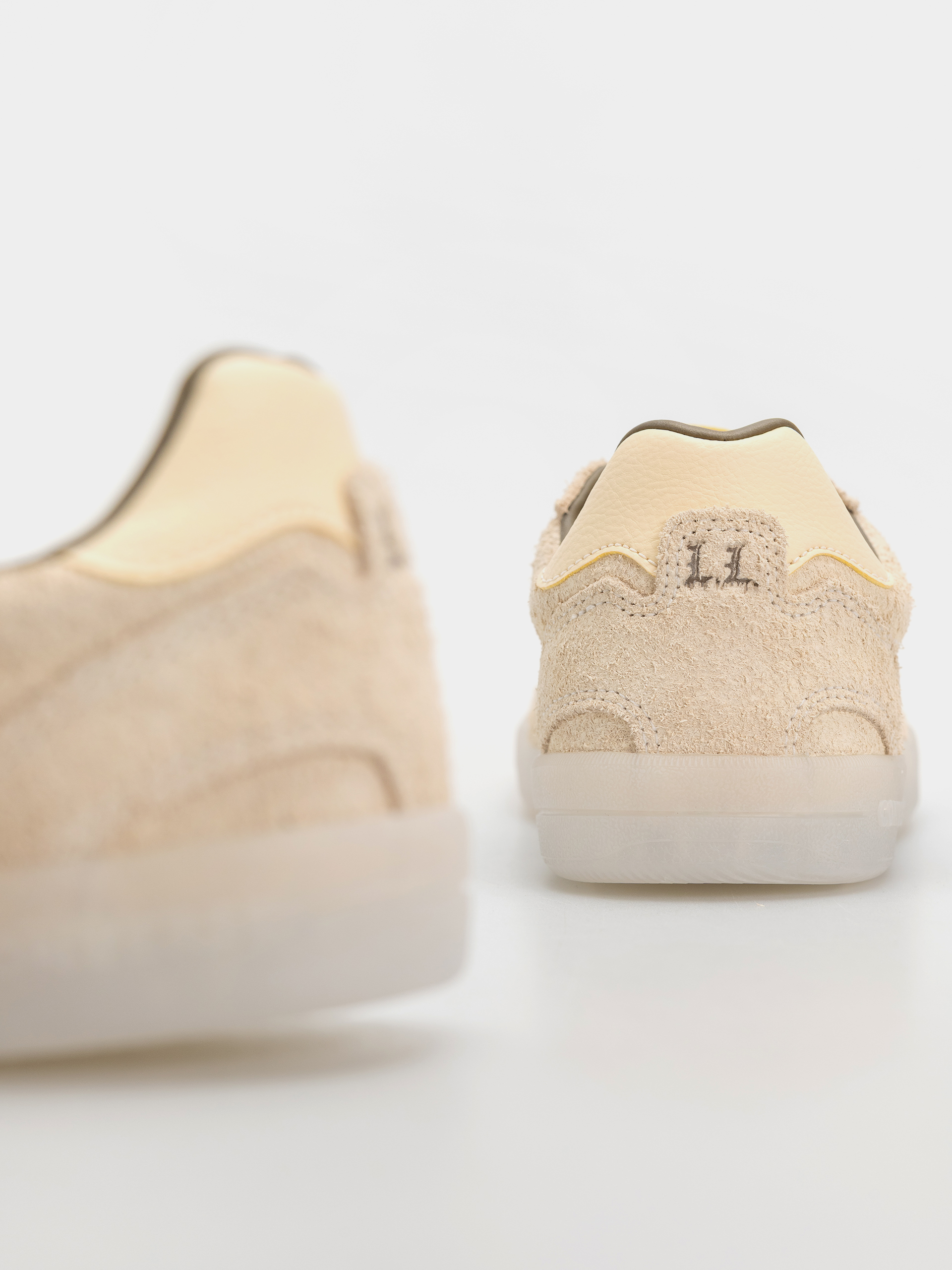 Boty Converse Louie Lopez Pro 2  Ox (golden view)