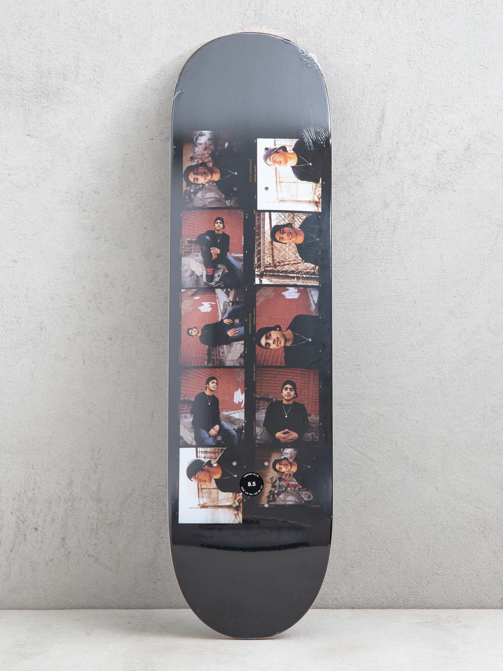 Deska Primitive Prod (black)