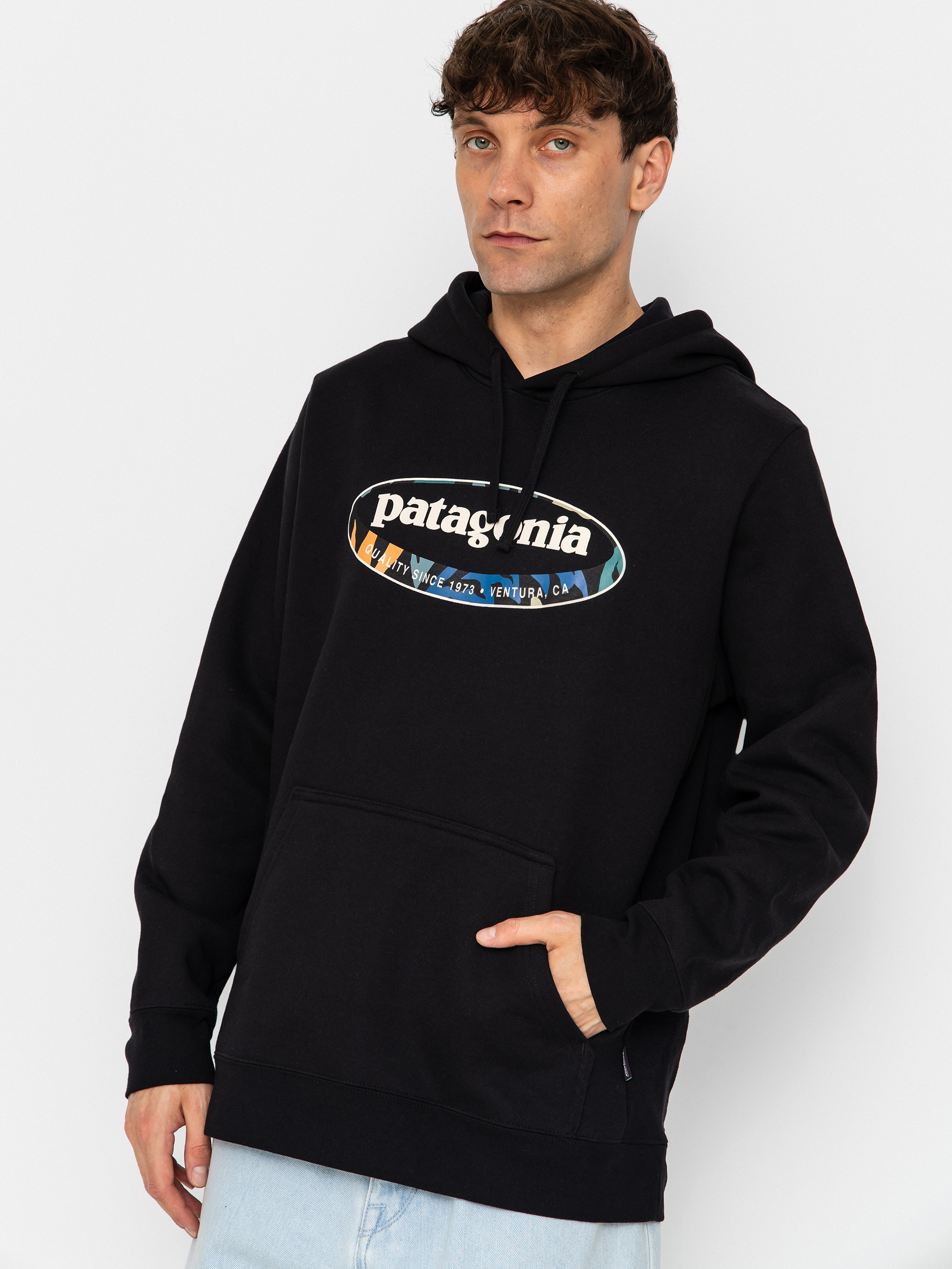 Mikina s kapucu00ed Patagonia 95 Oval Logo Uprisal HD (black/kaleido)