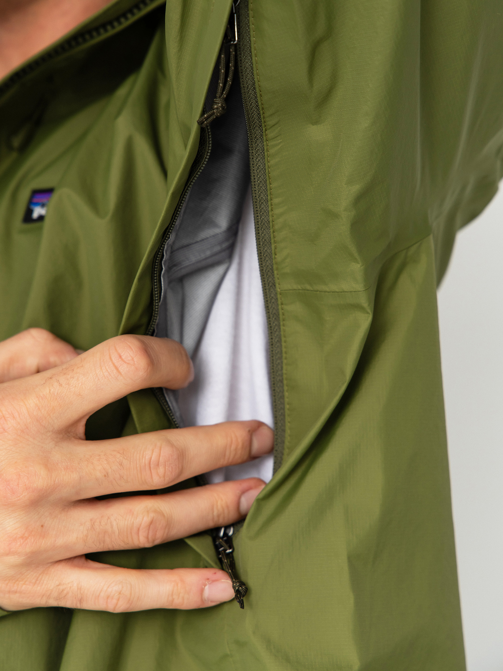 Bunda Patagonia Torrentshell 3L (caper green)