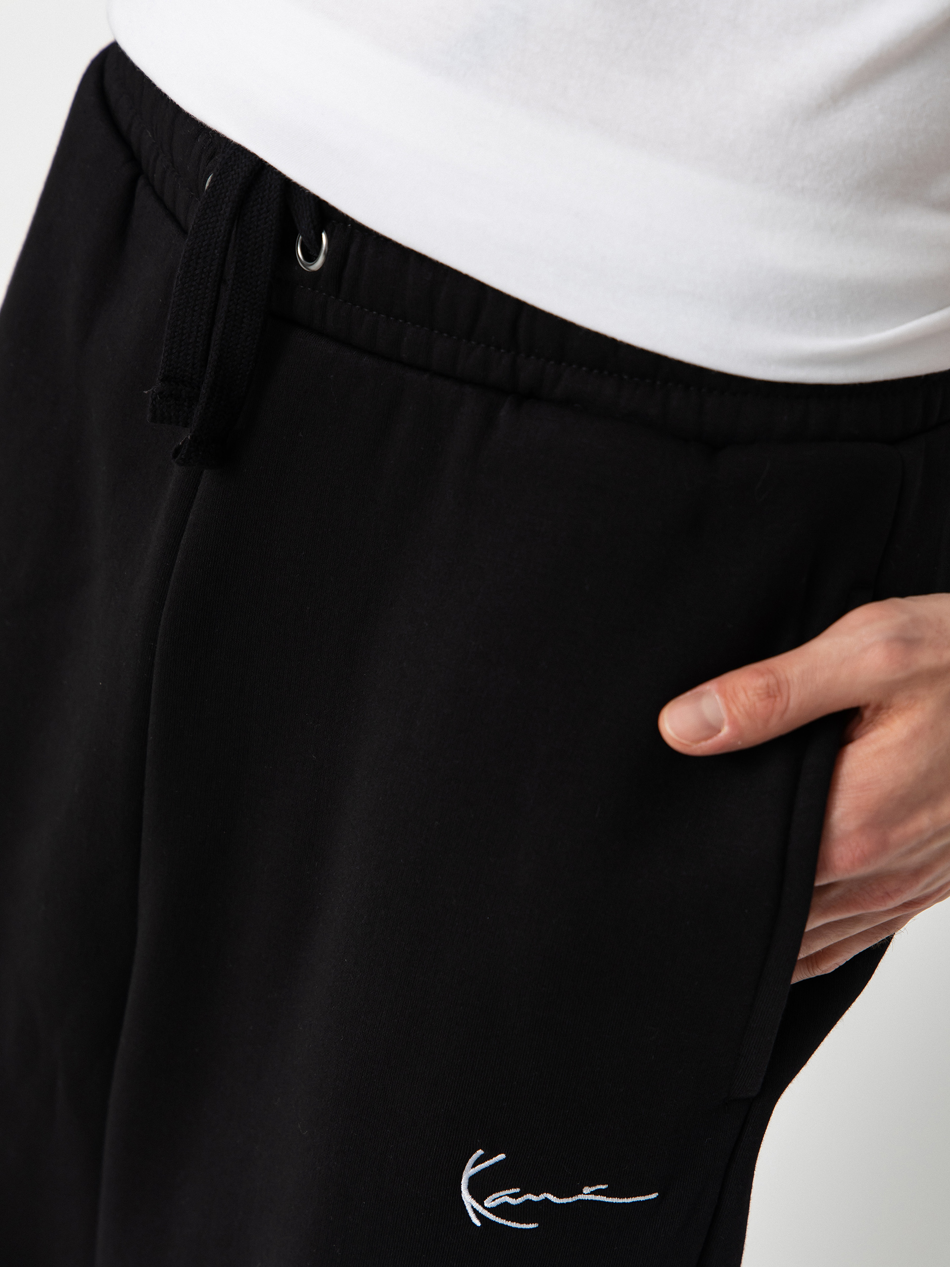 Kalhoty Karl Kani Small Signature Essential Regular (black)