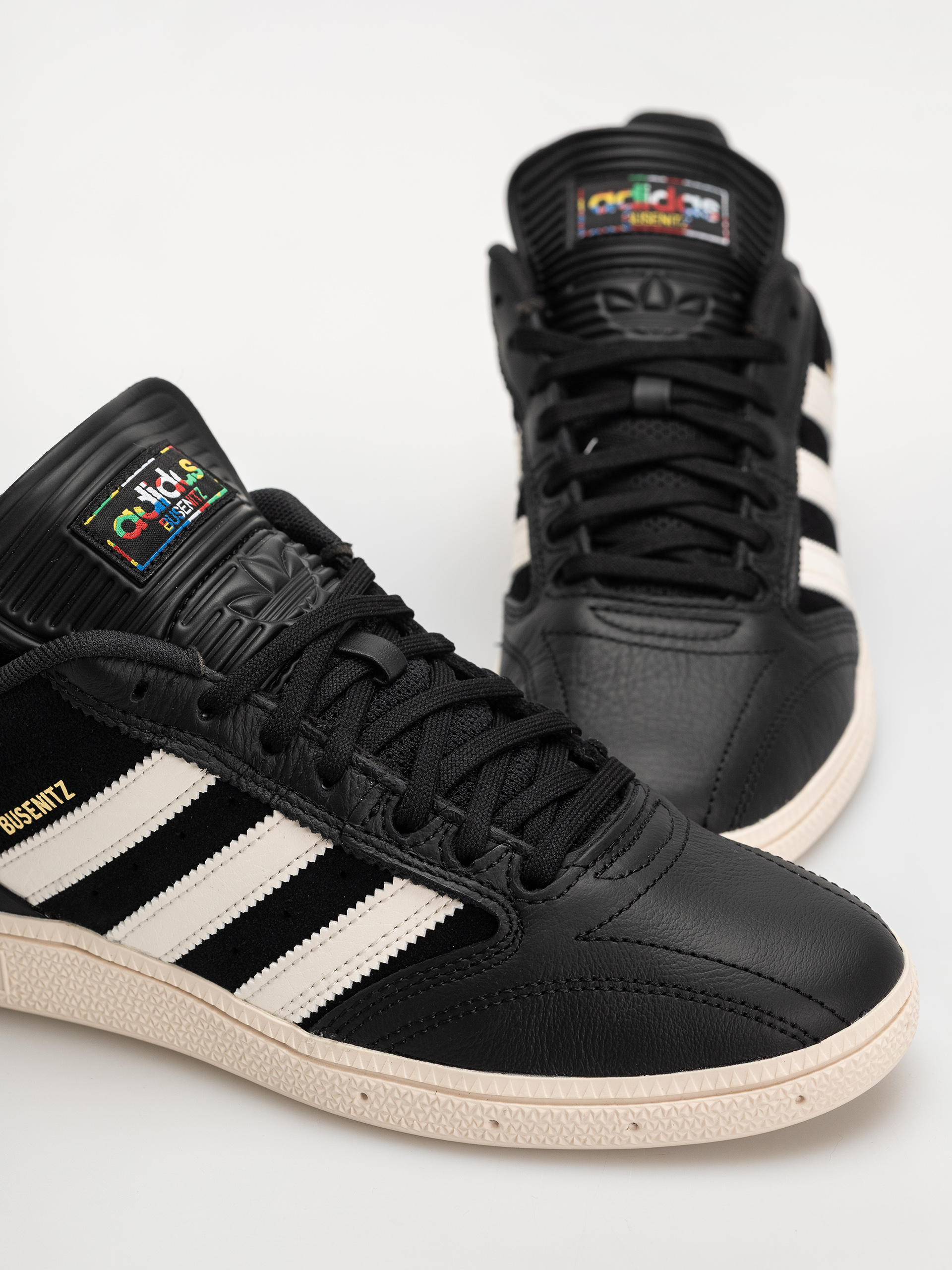 Boty adidas Busenitz (cblack/cwhite/goldmt)