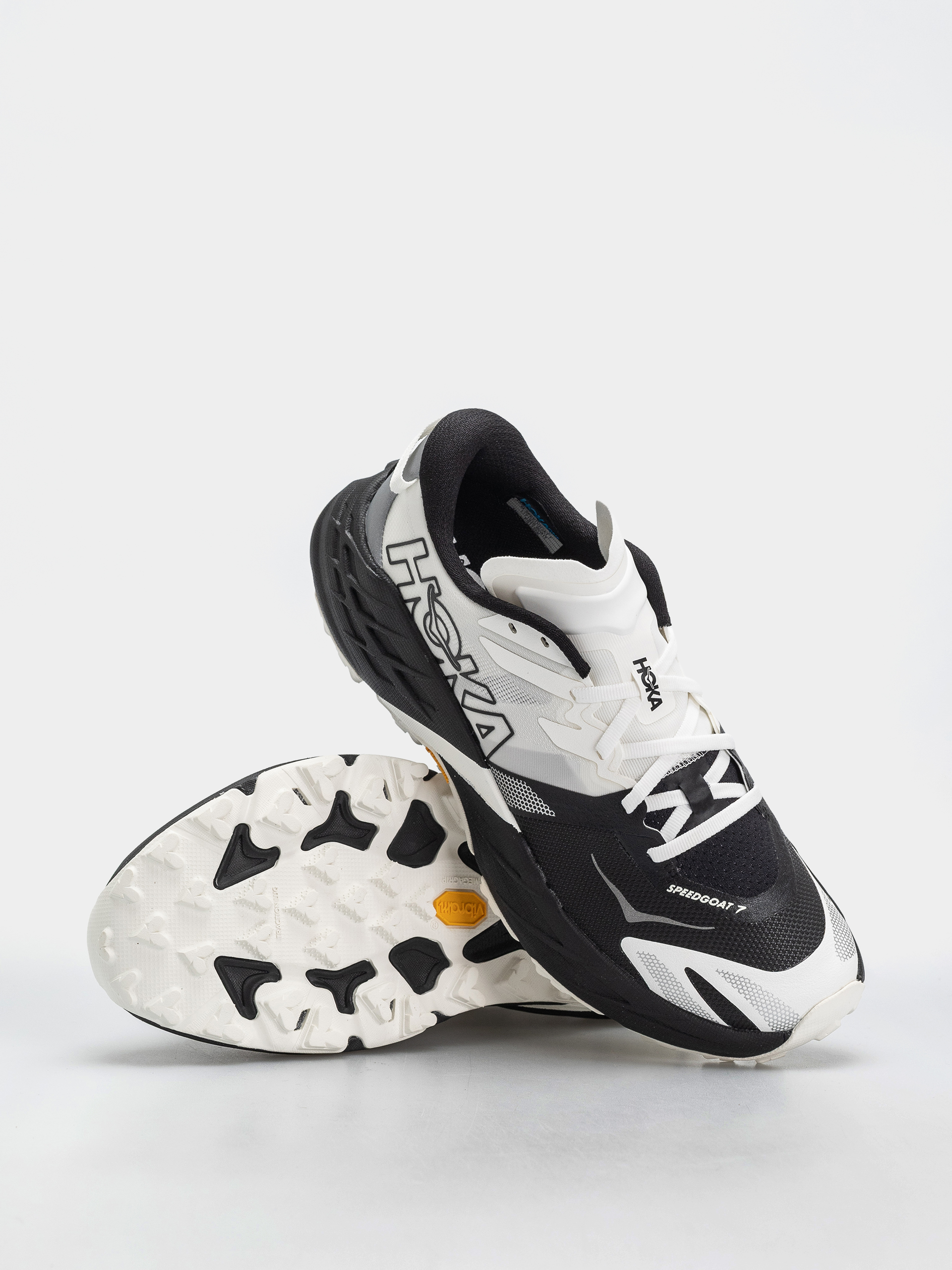 Boty Hoka Speedgoat 7 (black/white)