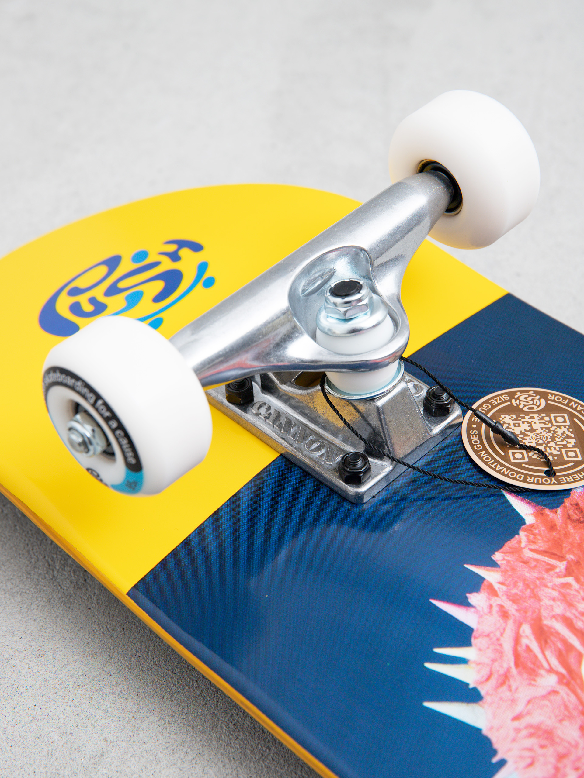 Skateboard Push Frosty Portrait (yellow)