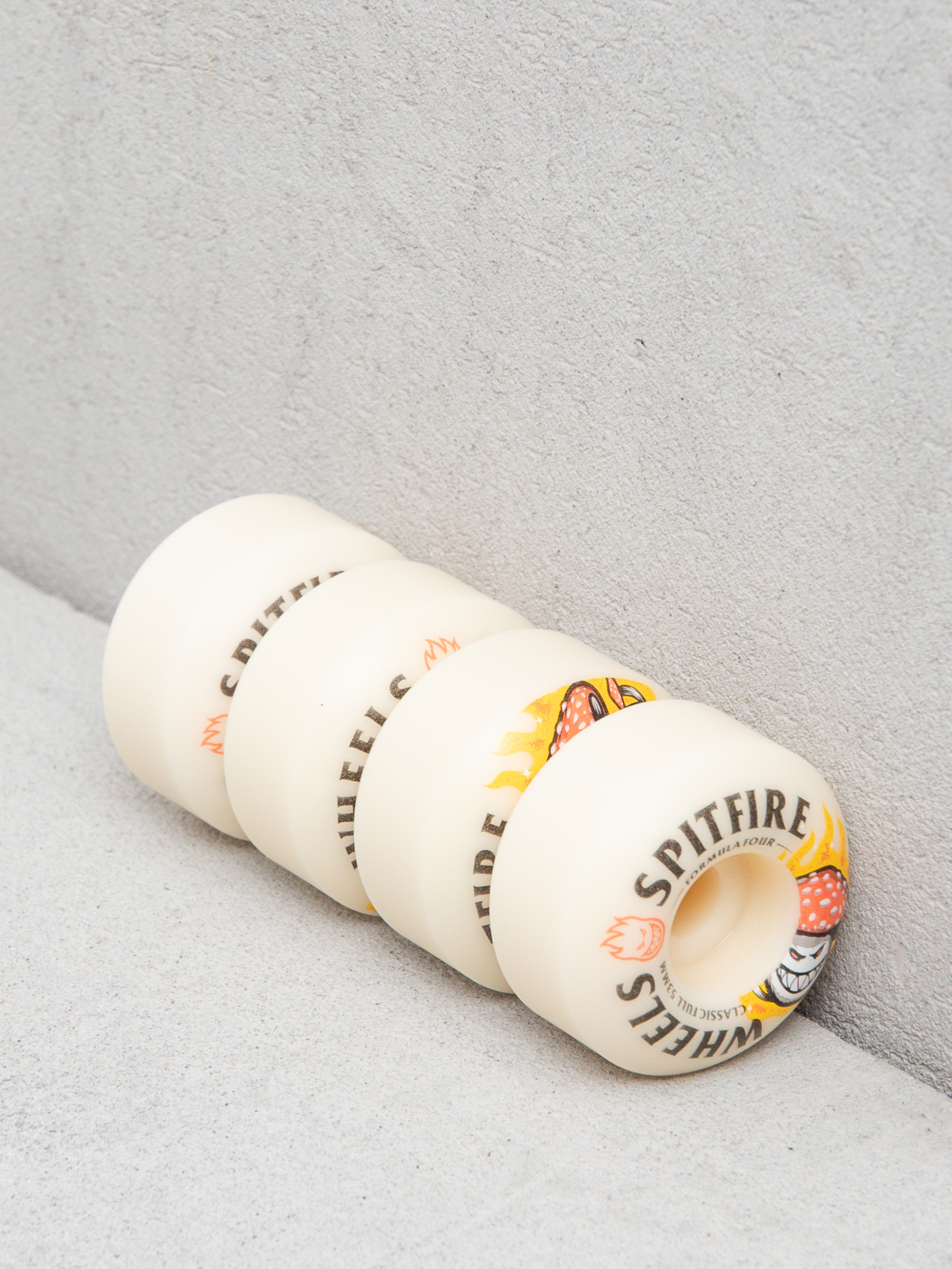 Kolečka Spitfire F4 99D Shroom Bighead Classic Full (natural)