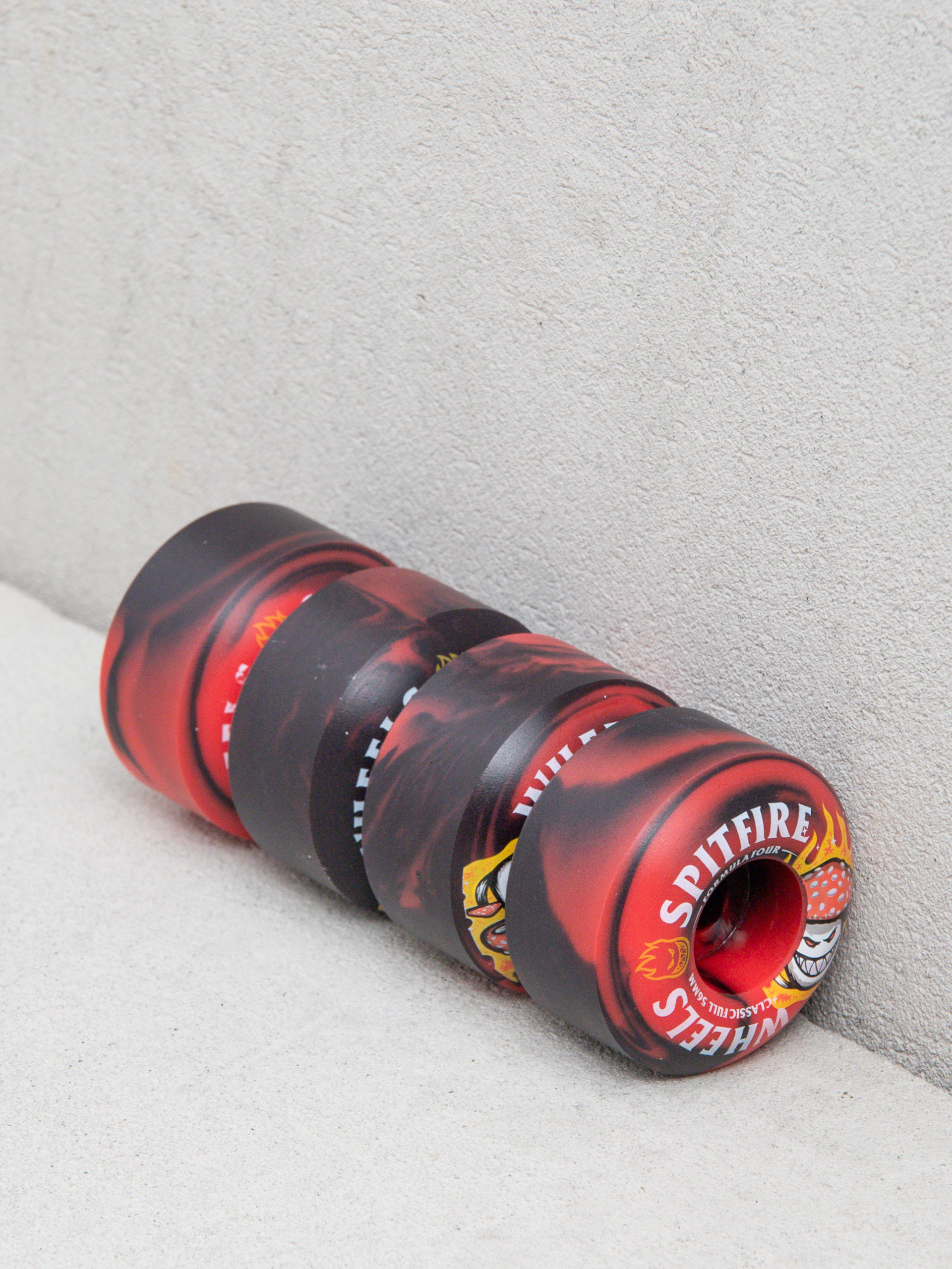 Kolečka Spitfire F4 99D Shroom Bighead Classic Full (blk/red swirl)