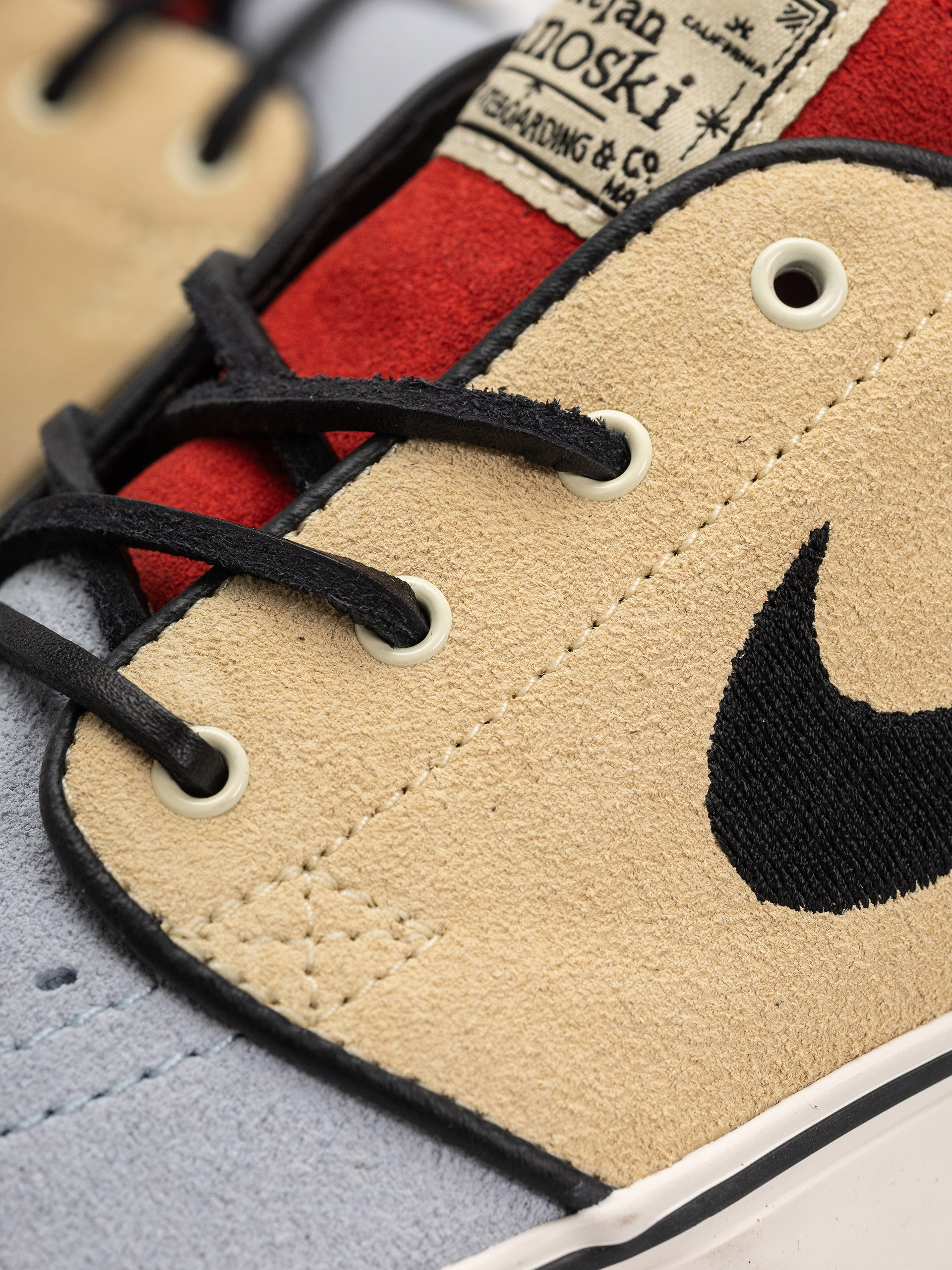 Boty Nike SB Zoom Janoski OG+ (alabaster/alabaster chile red)