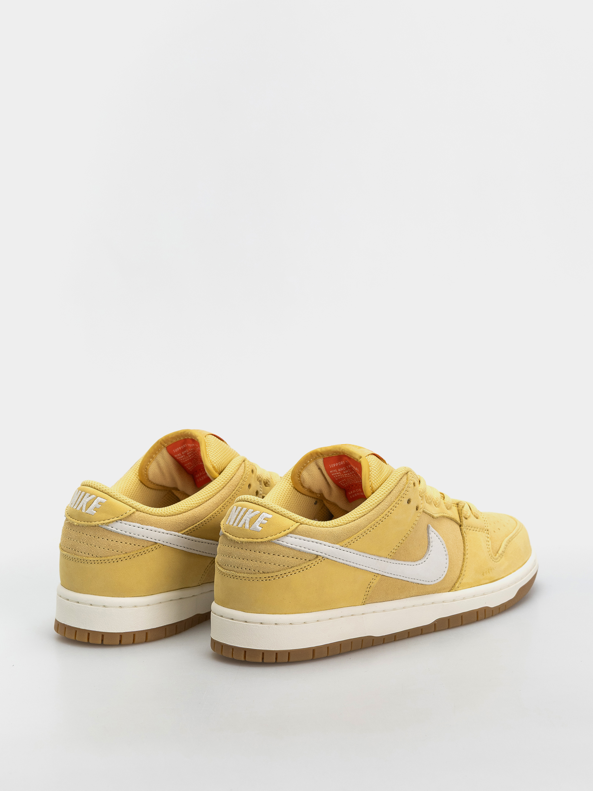 Boty Nike SB Dunk Low Pro (saturn gold/sail saturn gold solar flare)