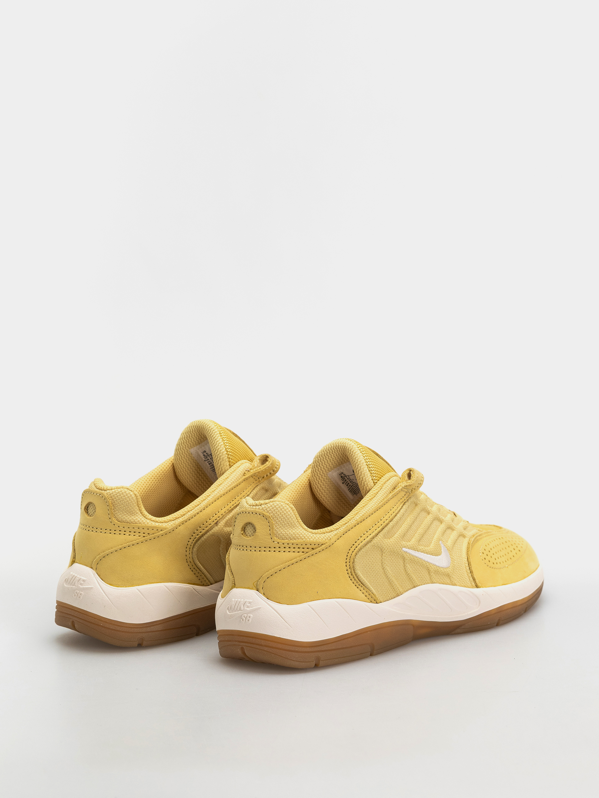 Boty Nike SB Vertebrae Iso (saturn gold/sail saturn gold solar flare)