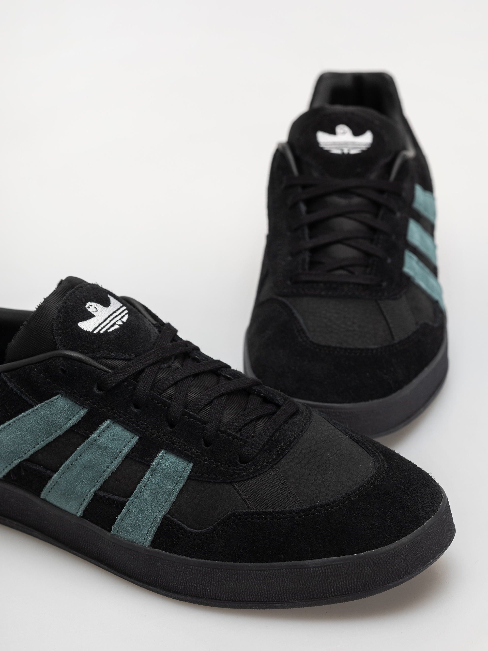 Boty adidas Aloha Super (cblack/pretea/ftwwht)