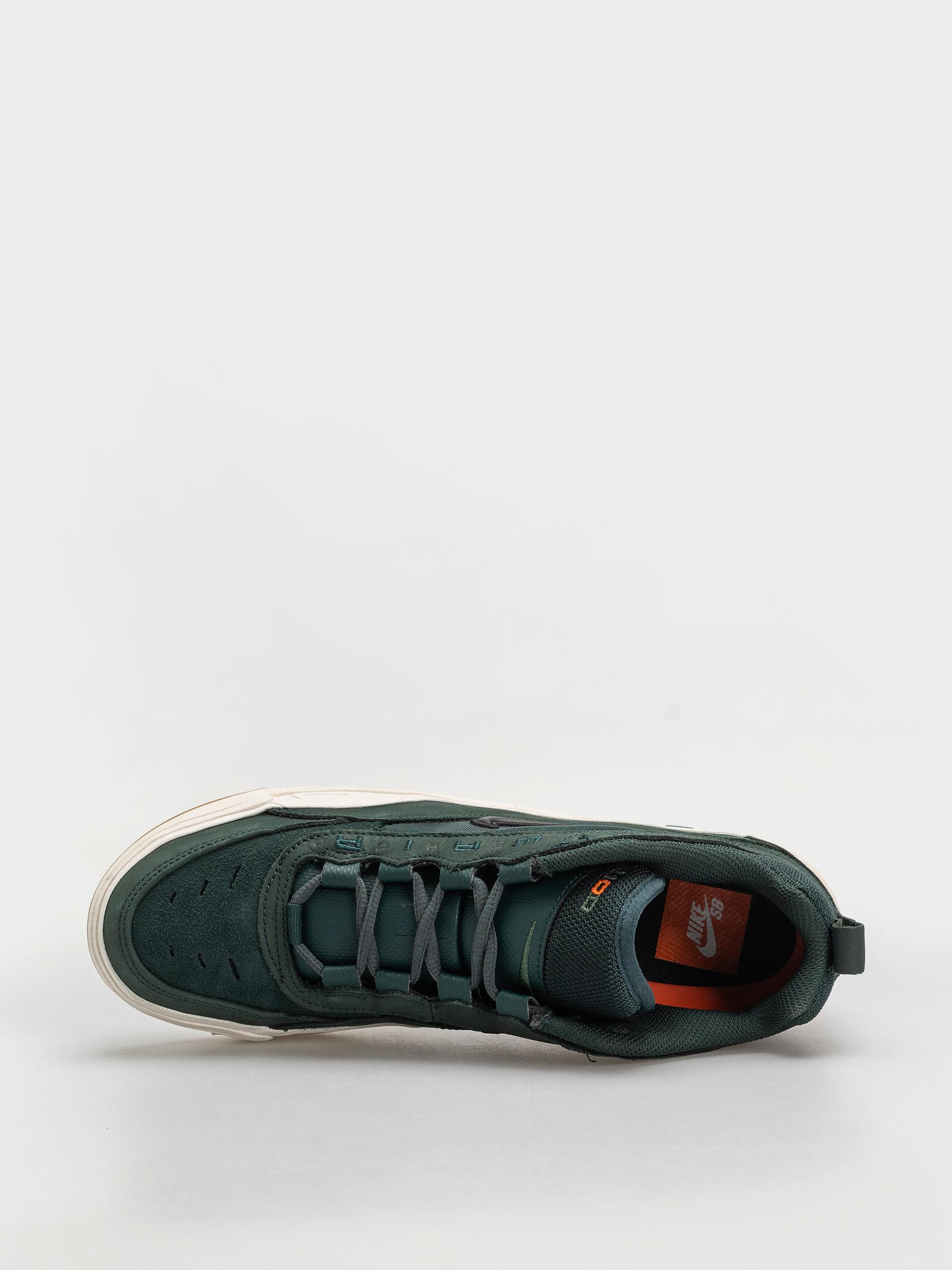 Boty Nike SB Air Max Ishod Iso (deep fir/black fir sail)