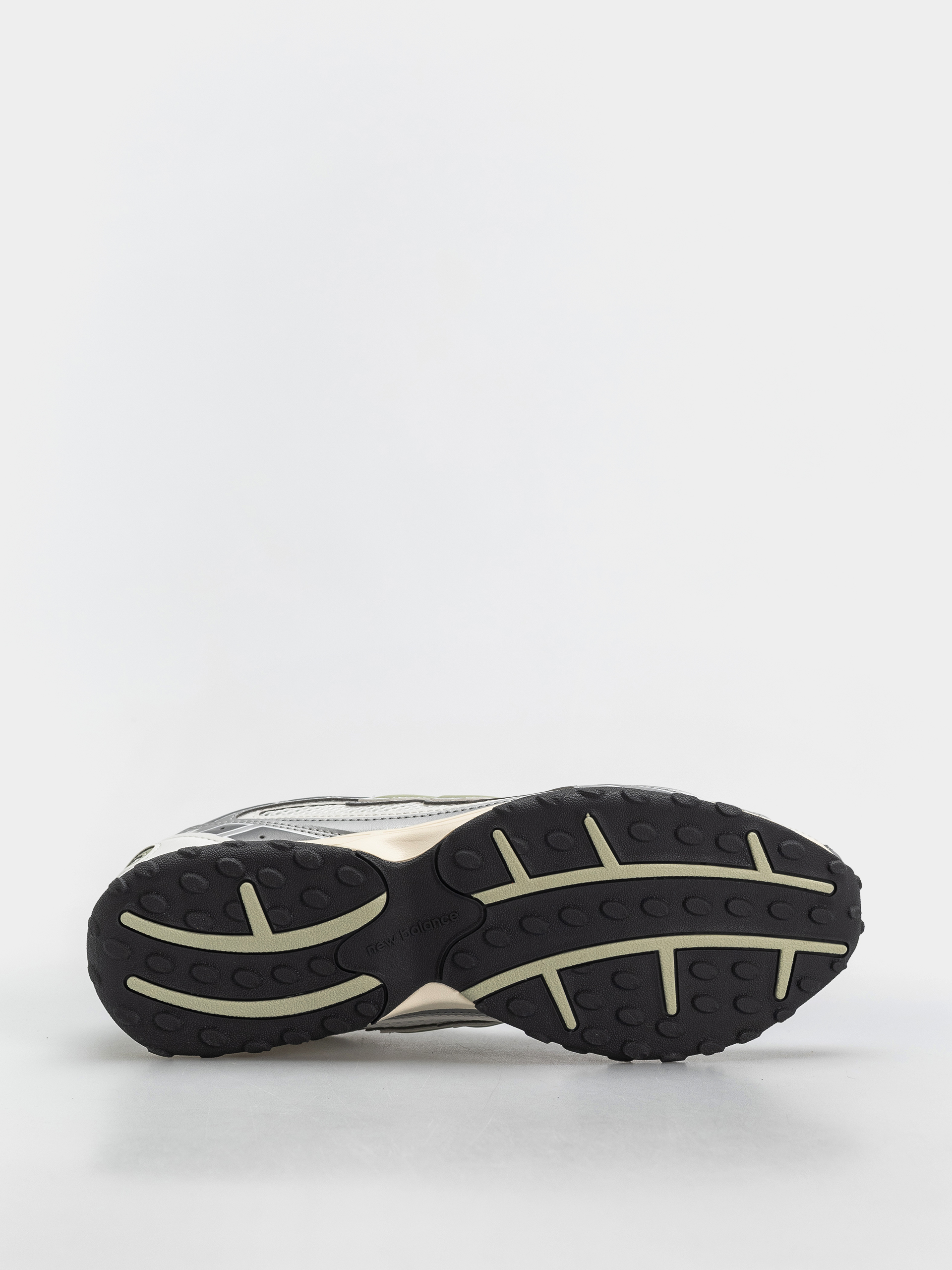 Boty New Balance 204 (silver metallic/garter snake swb)