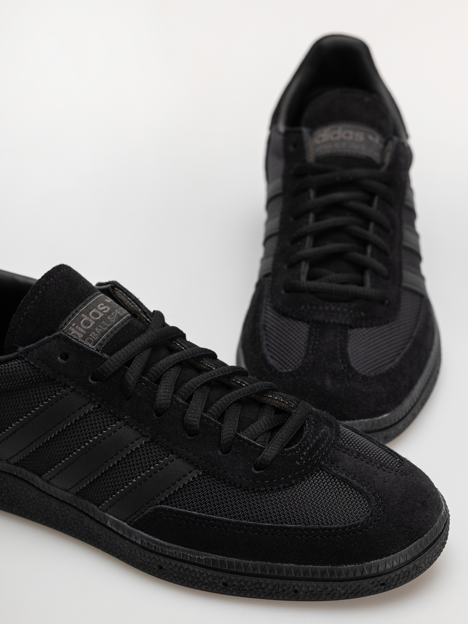 Boty adidas Handball Spezial (core black/core black/carbon)