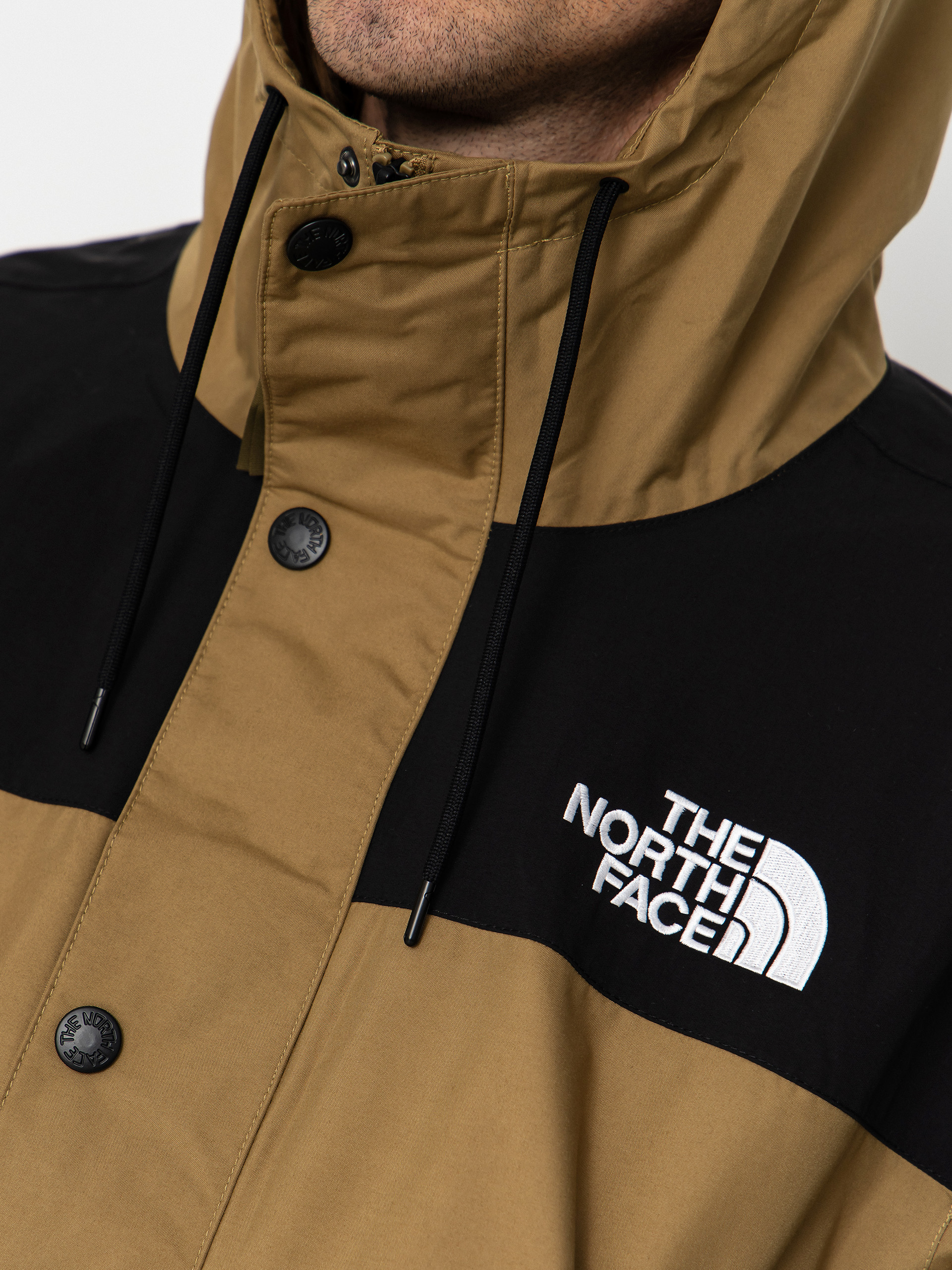 Bunda The North Face Reign On (cedar/tnf black)