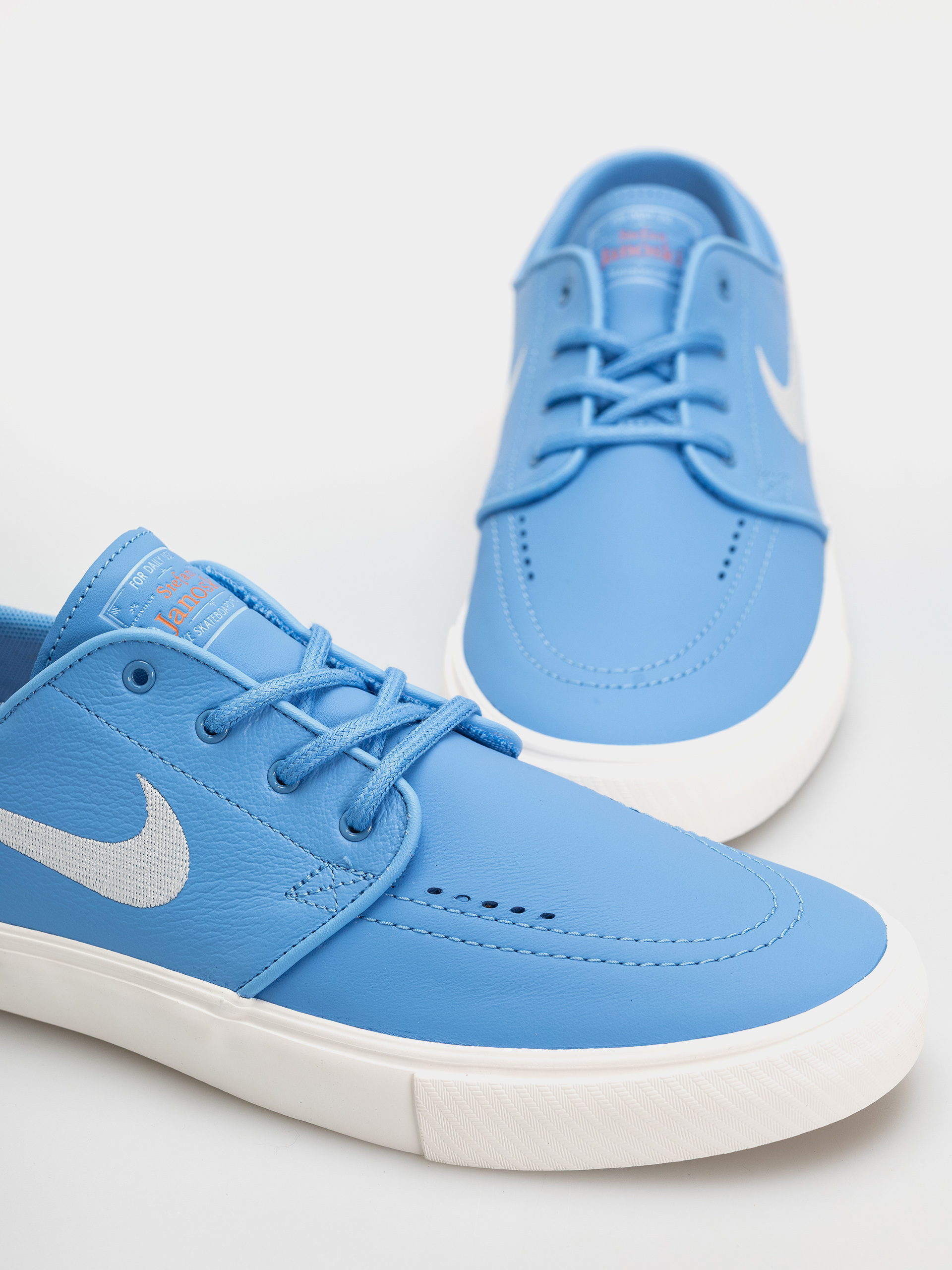 Boty Nike SB Zoom Janoski OG+ ISO (university blue/sail university blue)