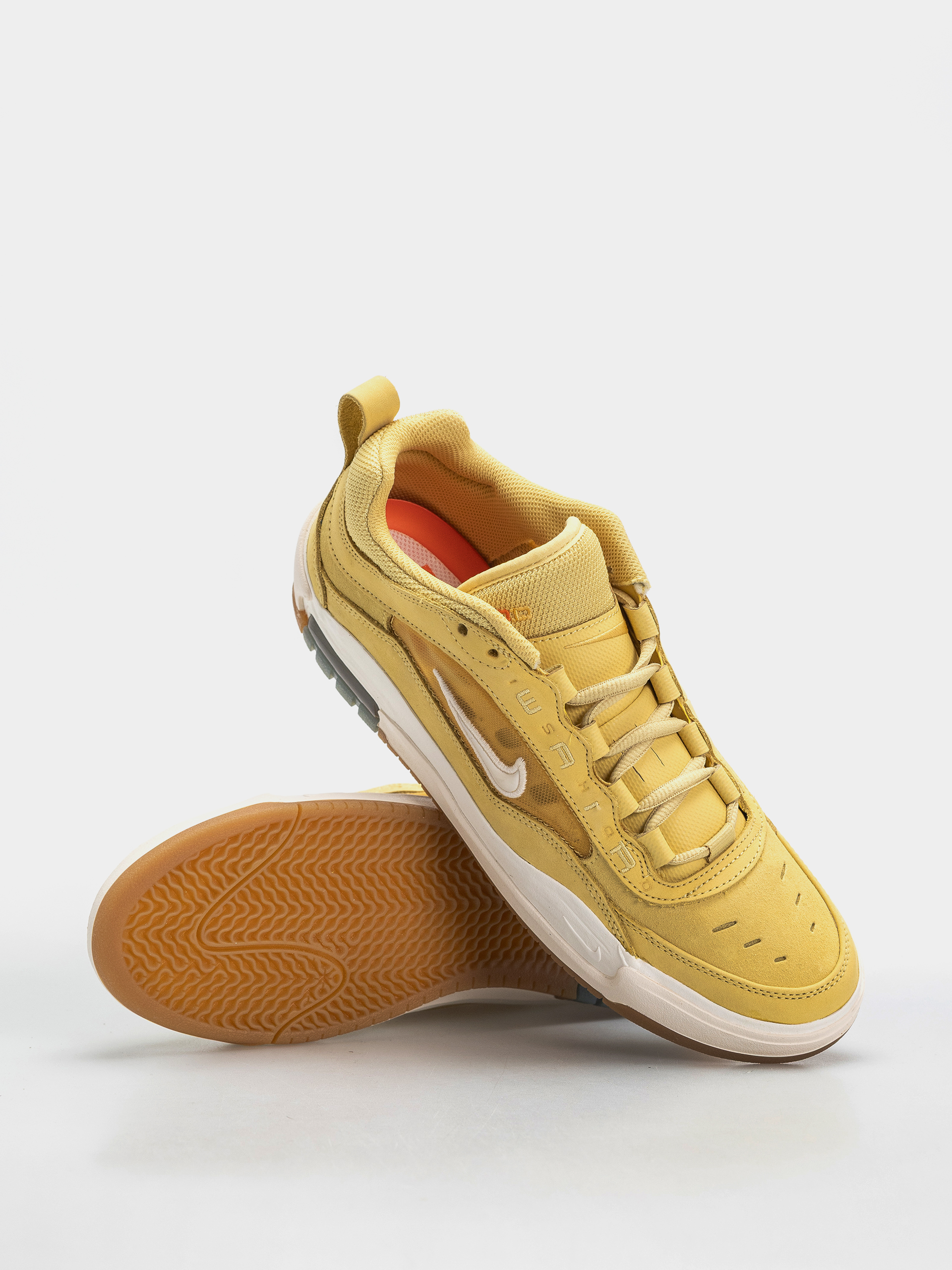 Boty Nike SB Air Max Ishod Iso (saturn gold/sail saturn gold solar flare)