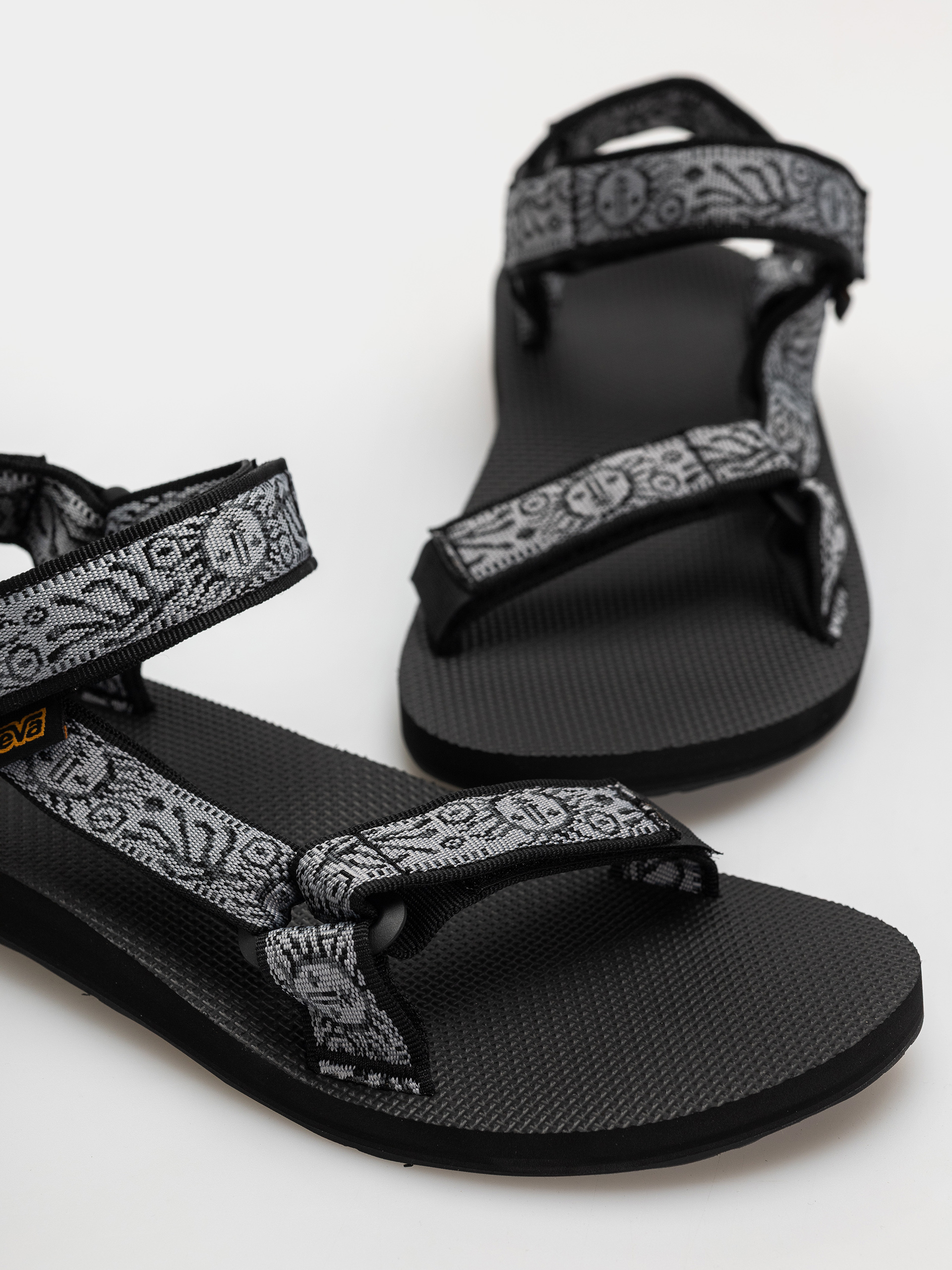 Sandaly Teva Original Universal (windy summer black/grey)